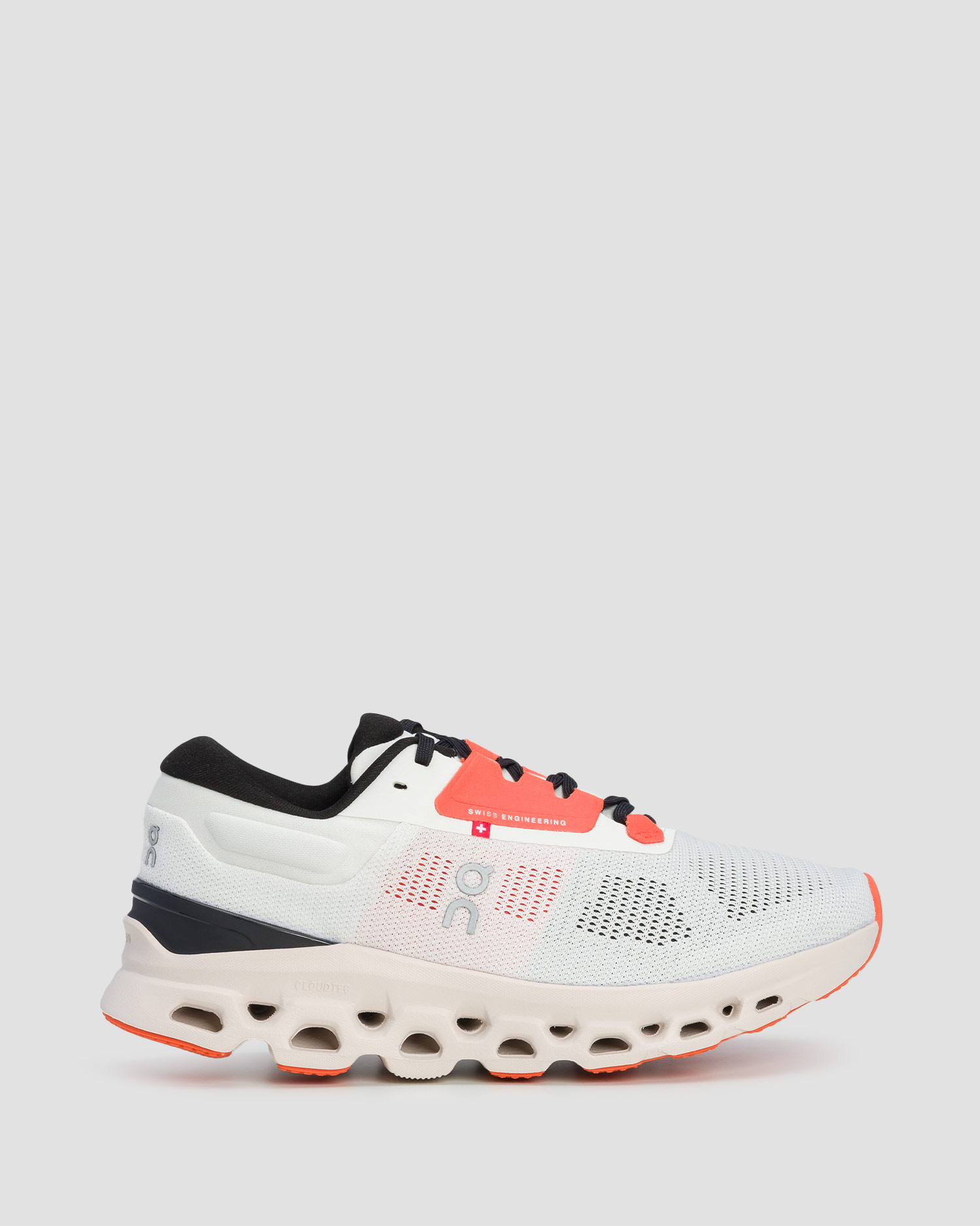 Women's trainers Running On Cloudstratus 3