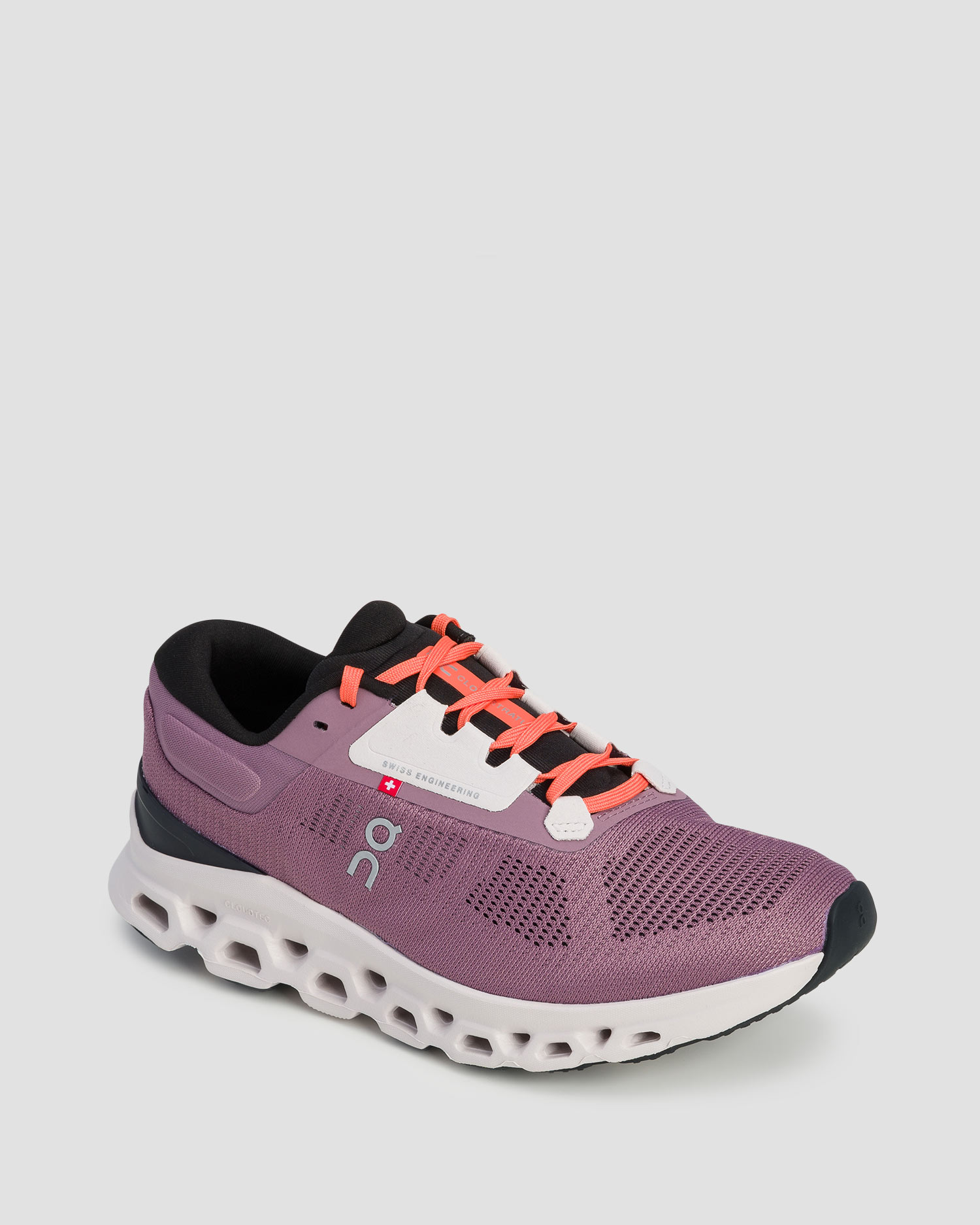 Women's trainers Running On Cloudstratus 3