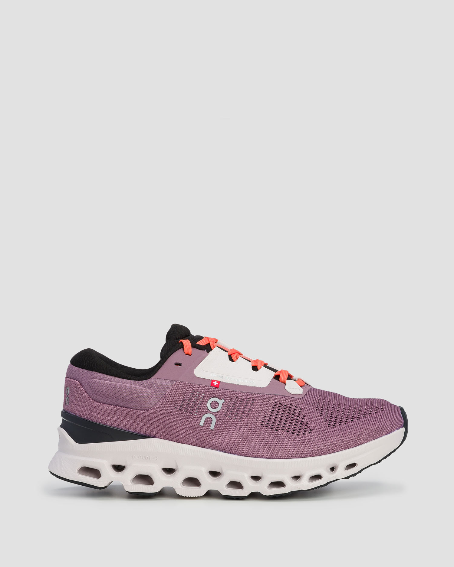 Women's trainers Running On Cloudstratus 3