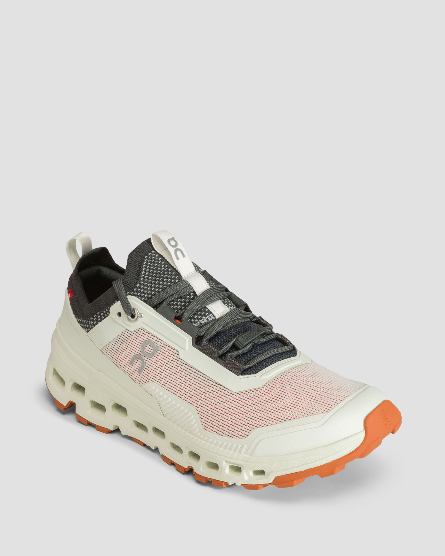 Women's trail shoes On Cloudultra 2