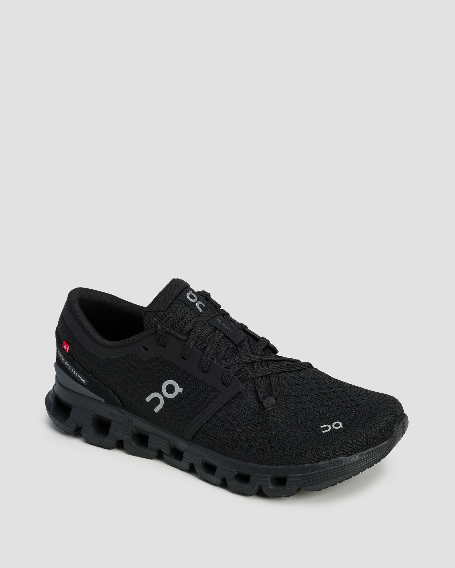 Buty sportowe treningowe damskie On Running Cloud X 4