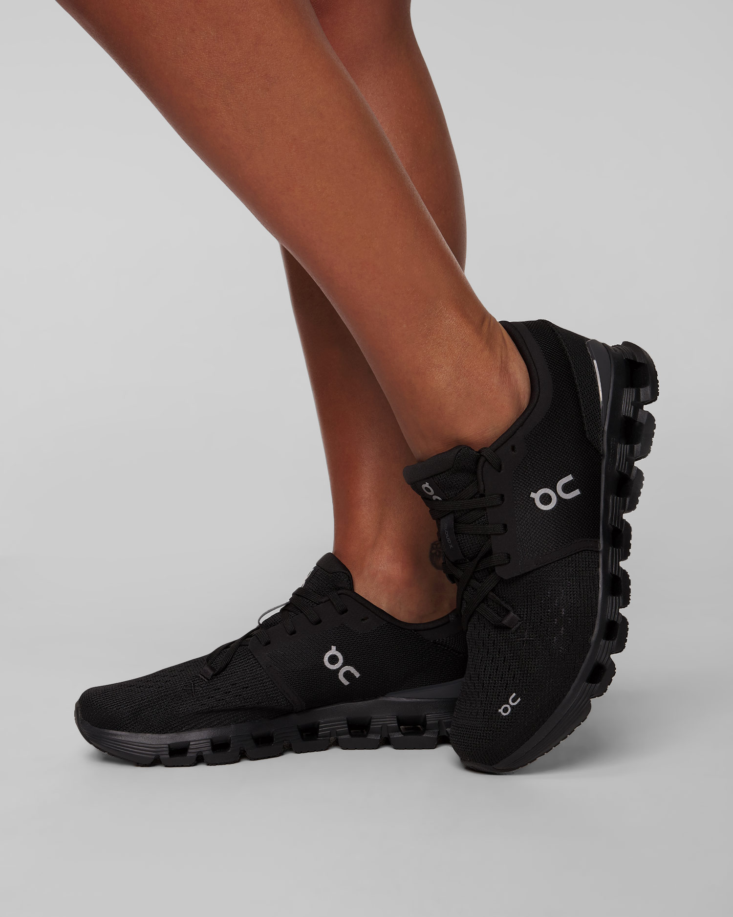 Women's training shoes On Cloud X 4