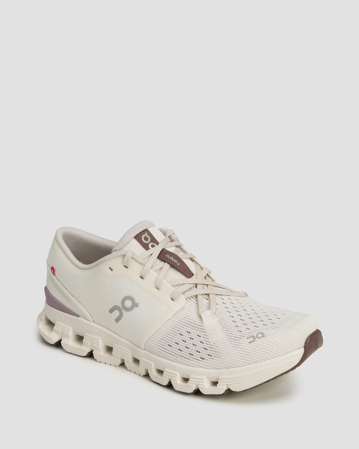 Women's shoes On Cloud X 4