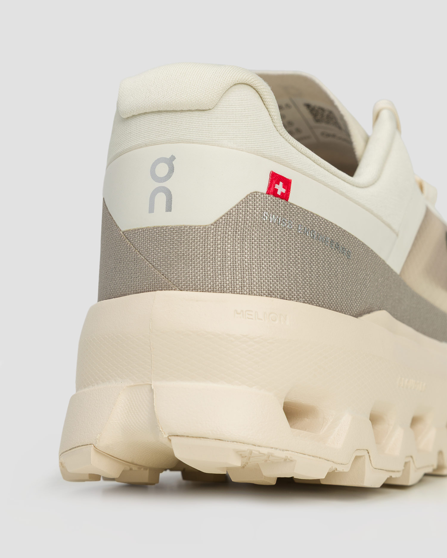 Women's trail shoes On Cloudvista 2