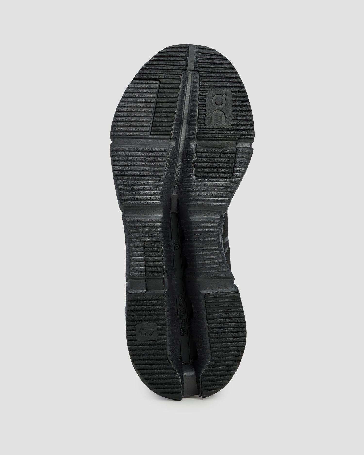 Women's black sneakers On Cloudnova 2