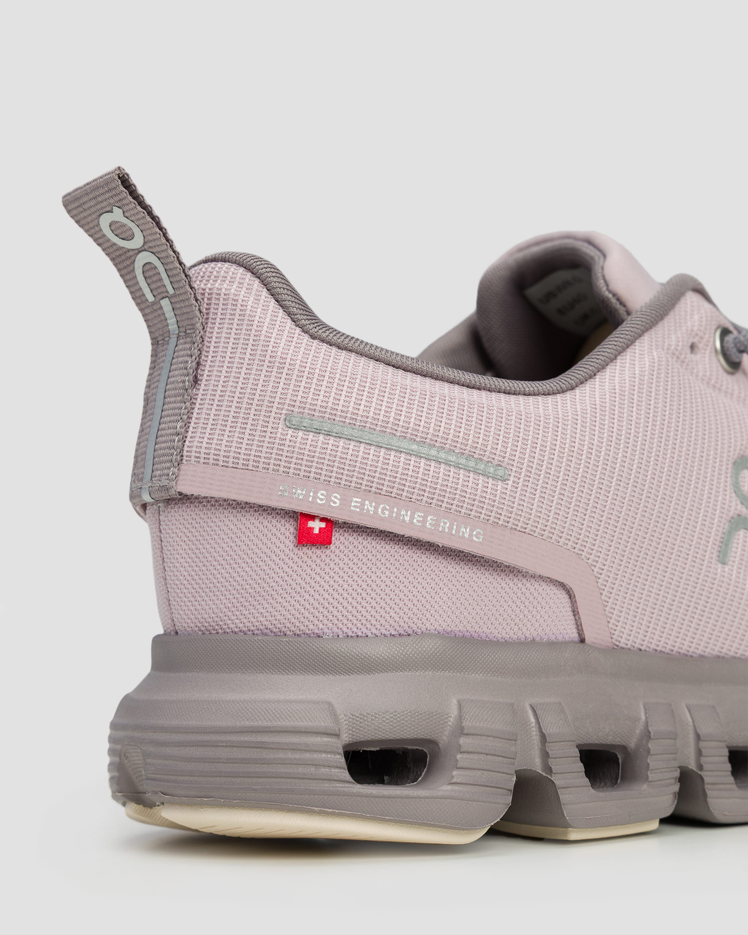 On Running Cloud 6 Waterproof Wasserdichte Damen-Sneaker