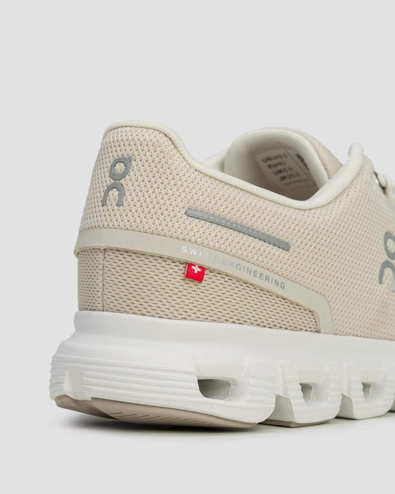 Women's shoes On Cloud 6