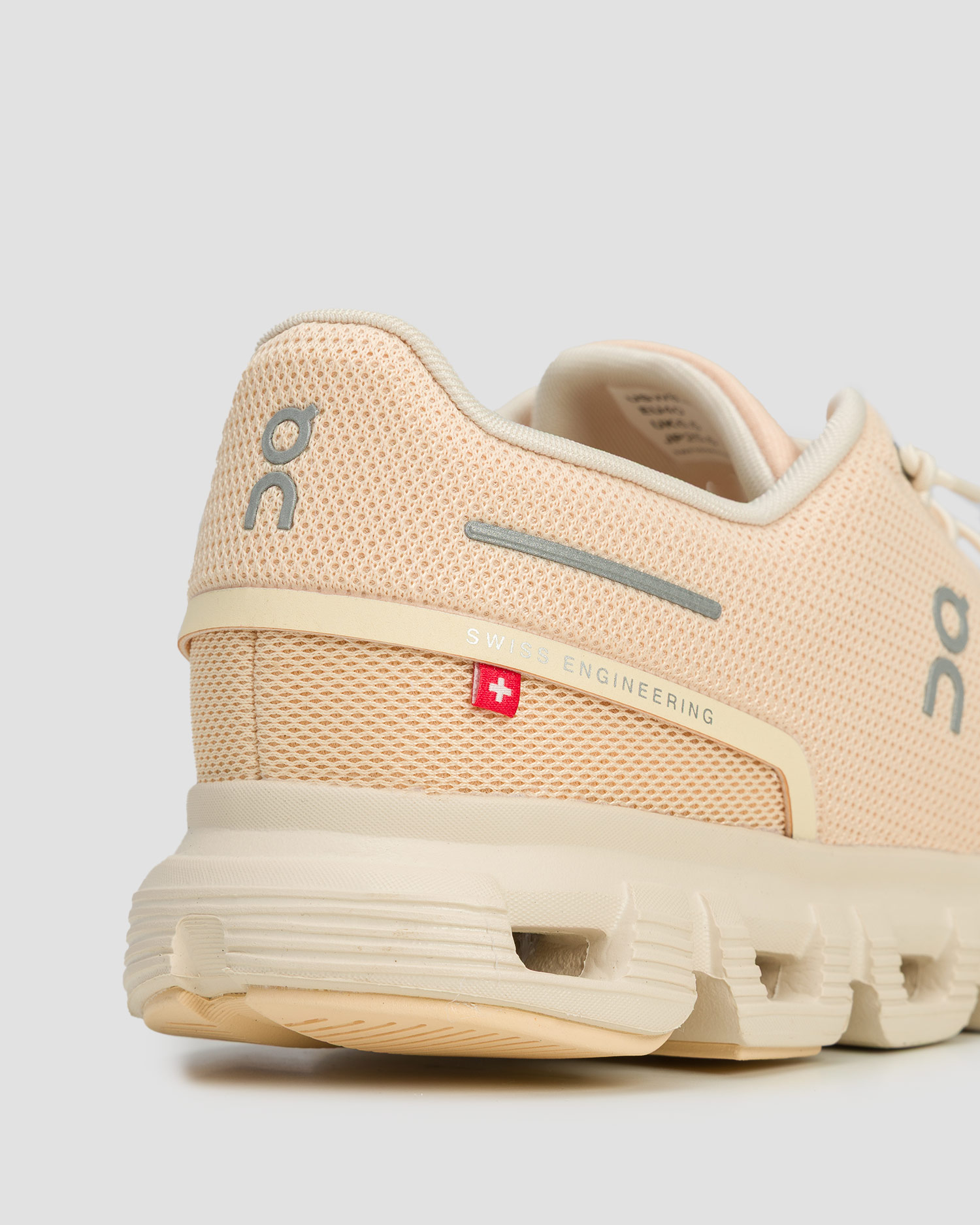 Chaussures pour femmes On Cloud 6