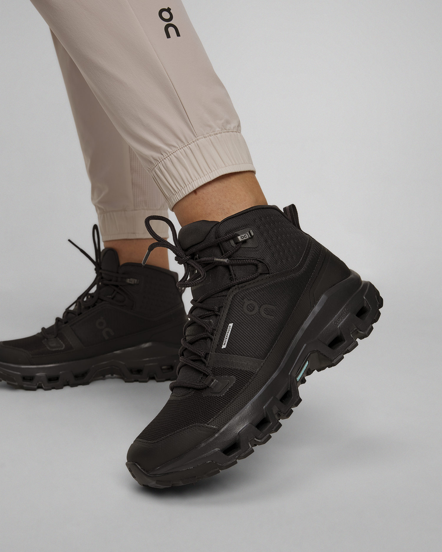 Women's high trekking boots On Cloudrock Mid Waterproof