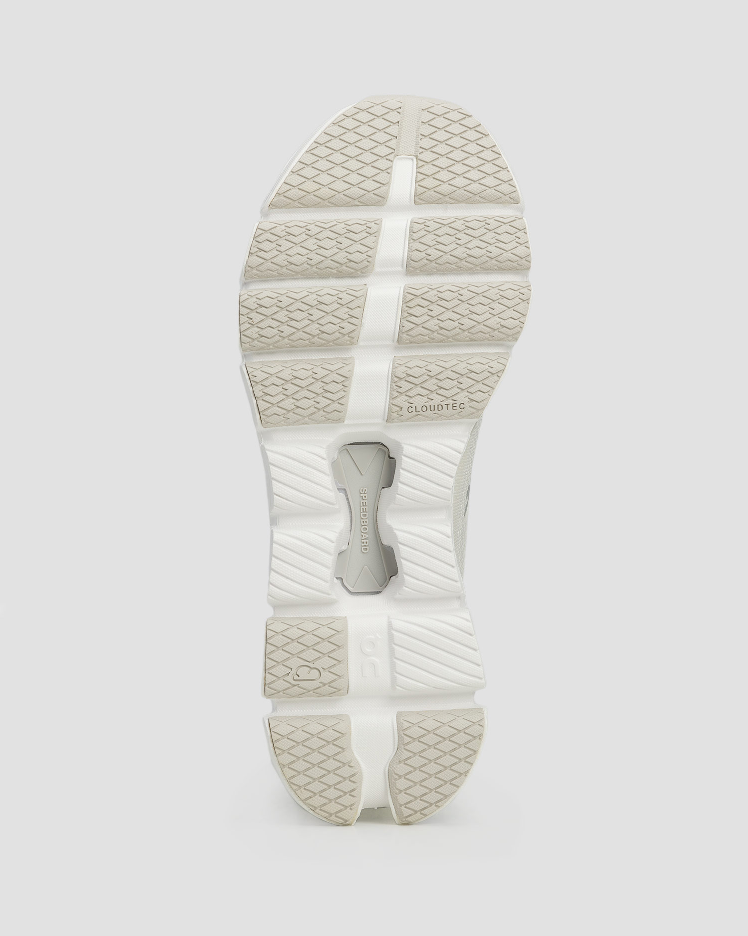 Women's sports shoes On Cloud X 4 AD