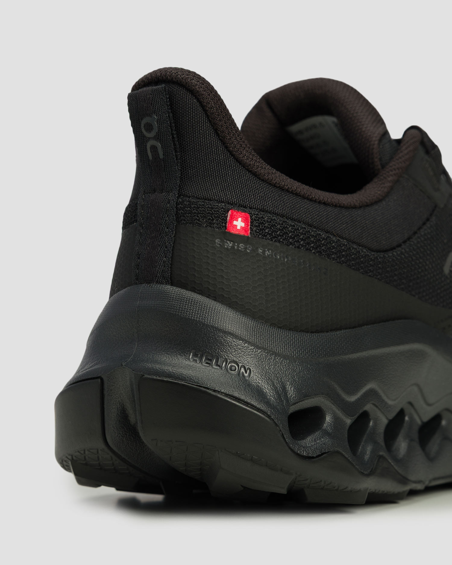 Women's low hiking shoes On Cloudhorizon 2 WP