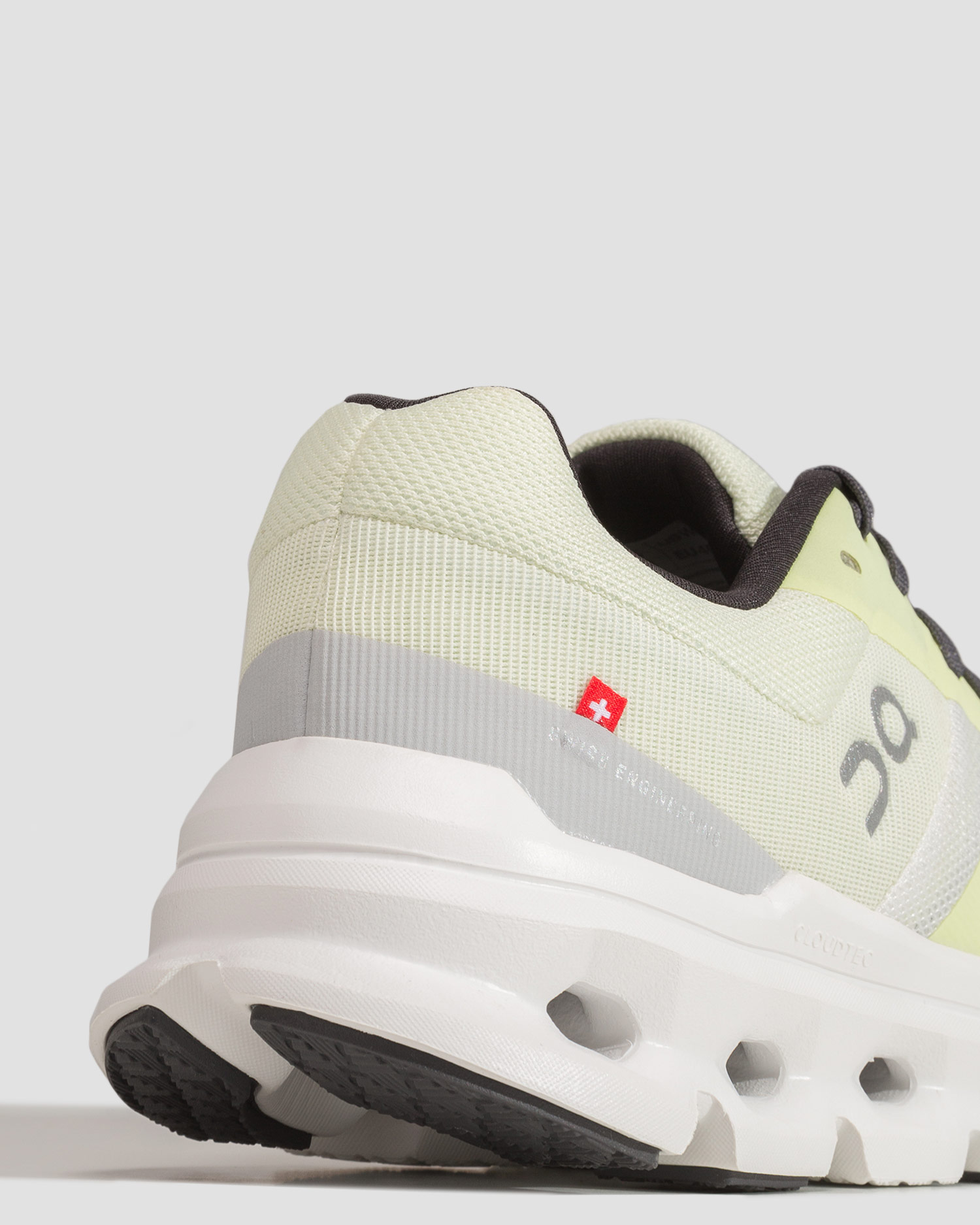 Buty damskie On Cloudrunner