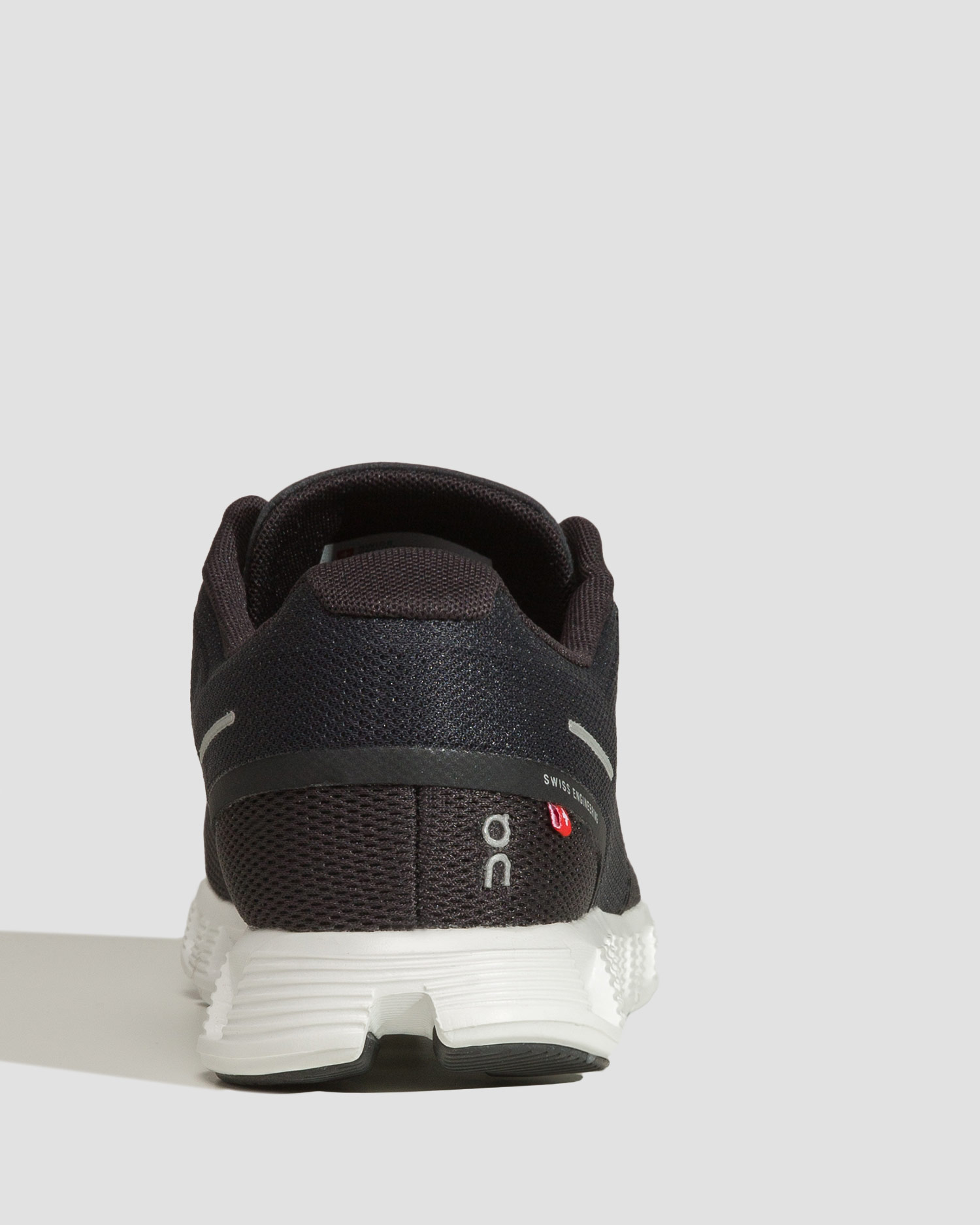 ON RUNNING Cloud 5. men’s trainers