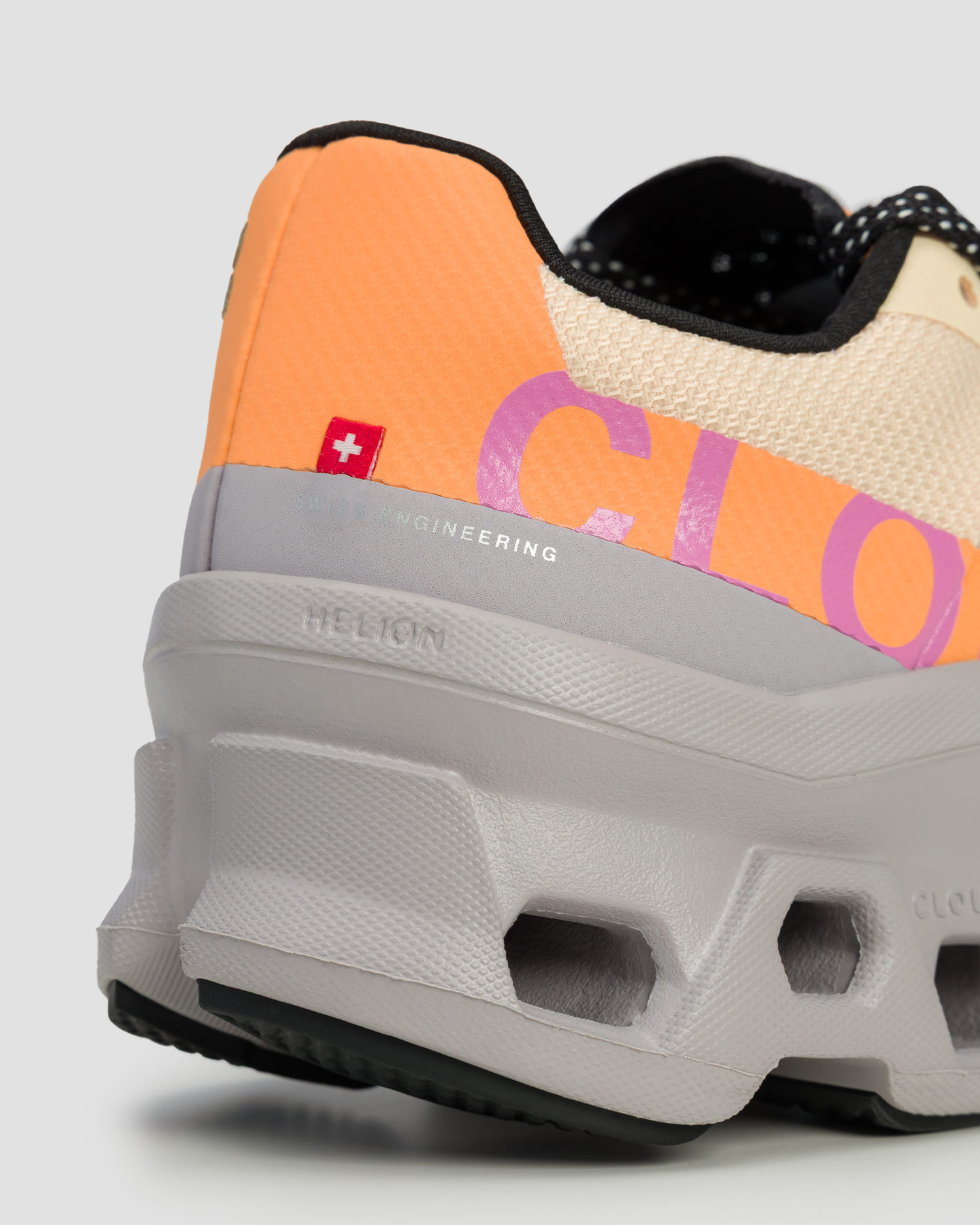 Dámské běžecké boty On Cloudmonster