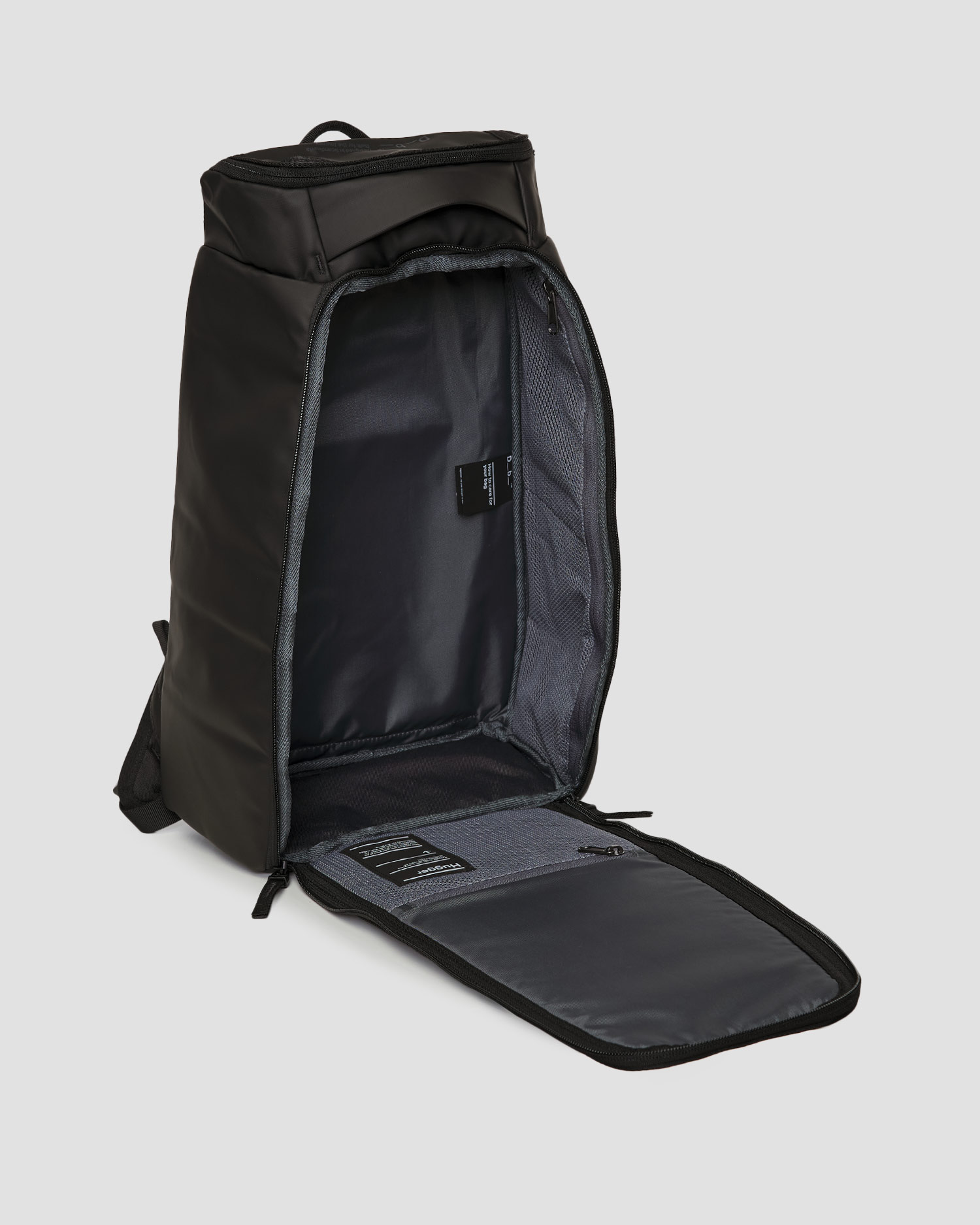 Batoh Db Hugger Backpack 20L