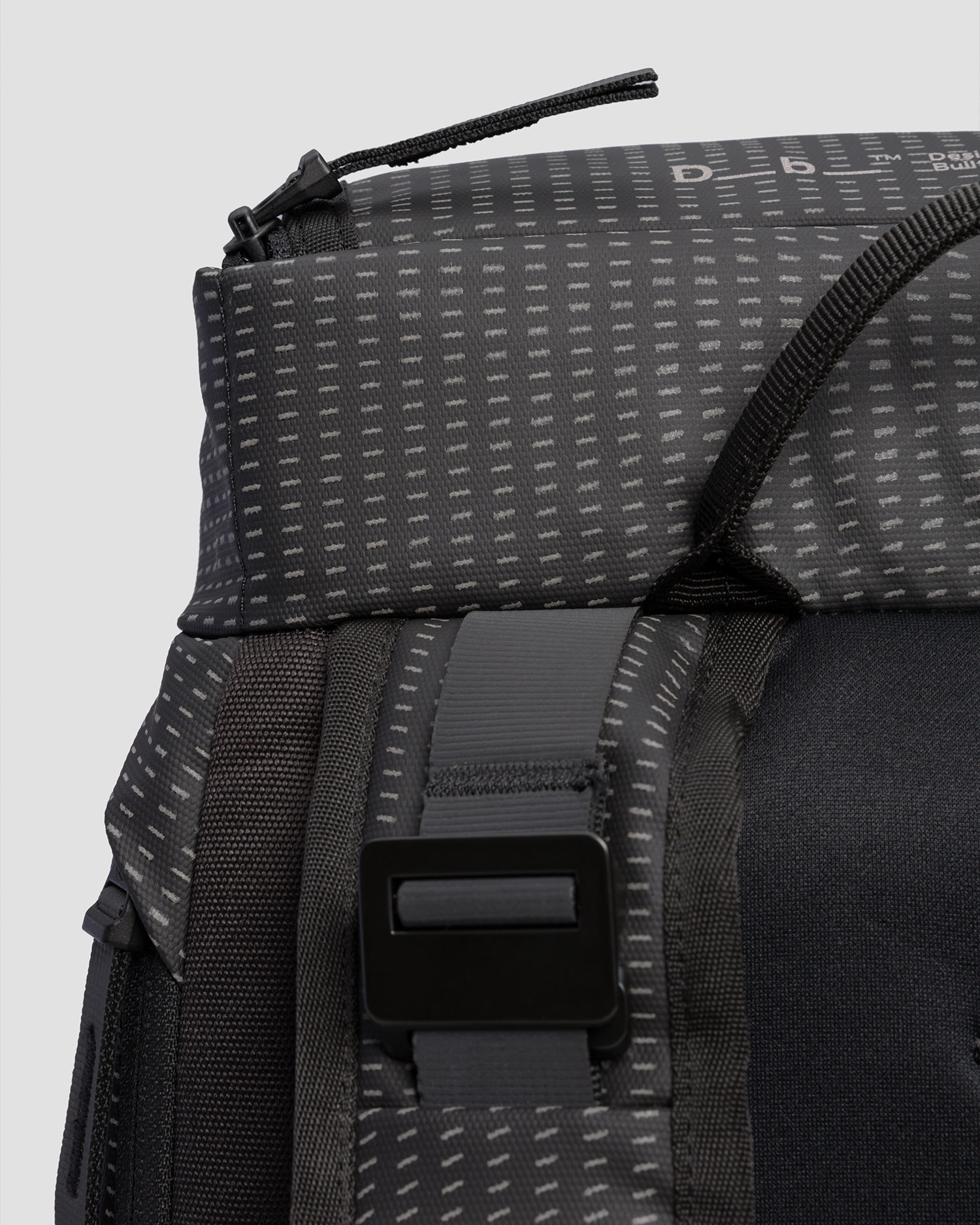 Plecak Db Hugger Backpack 25L