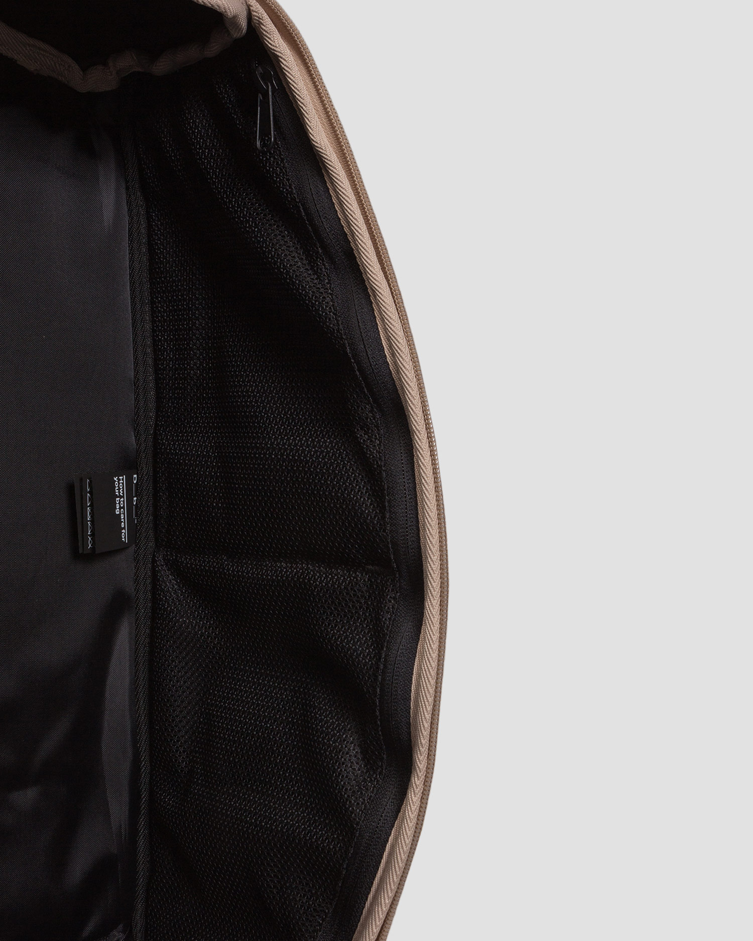 Béžový batoh Db Hugger Backpack 25L