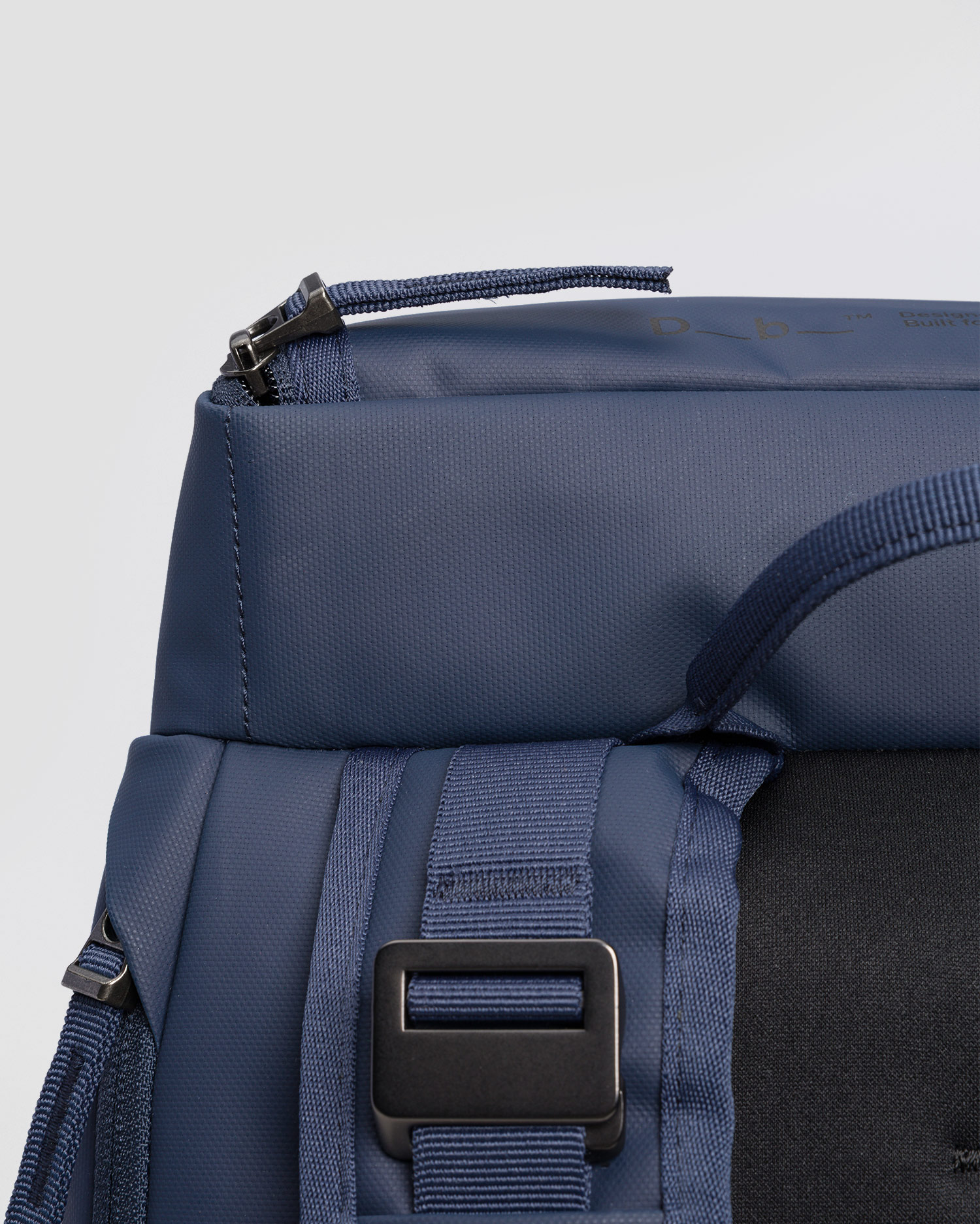 Plecak Db Hugger Backpack 25L