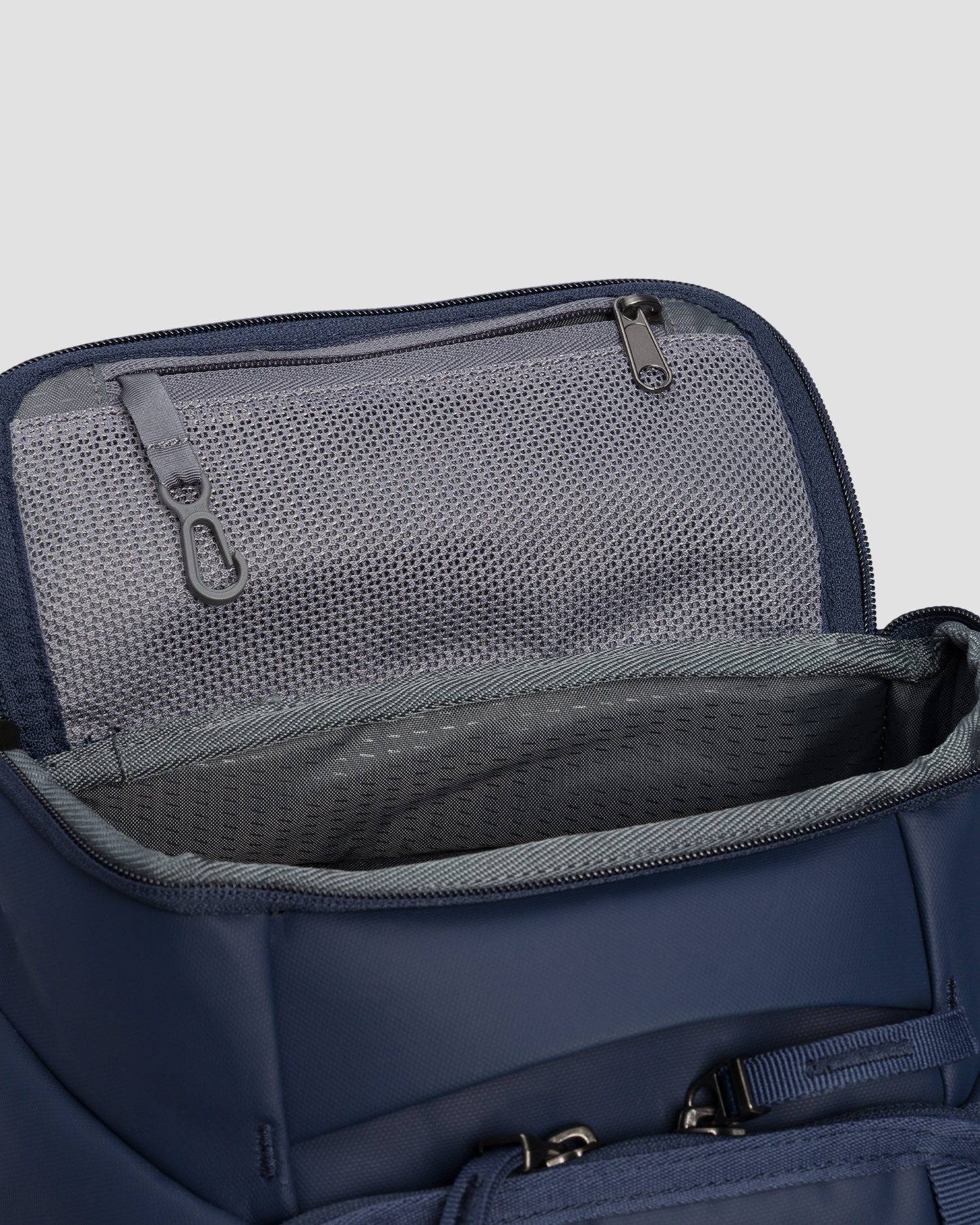 Plecak Db Hugger Backpack 25L