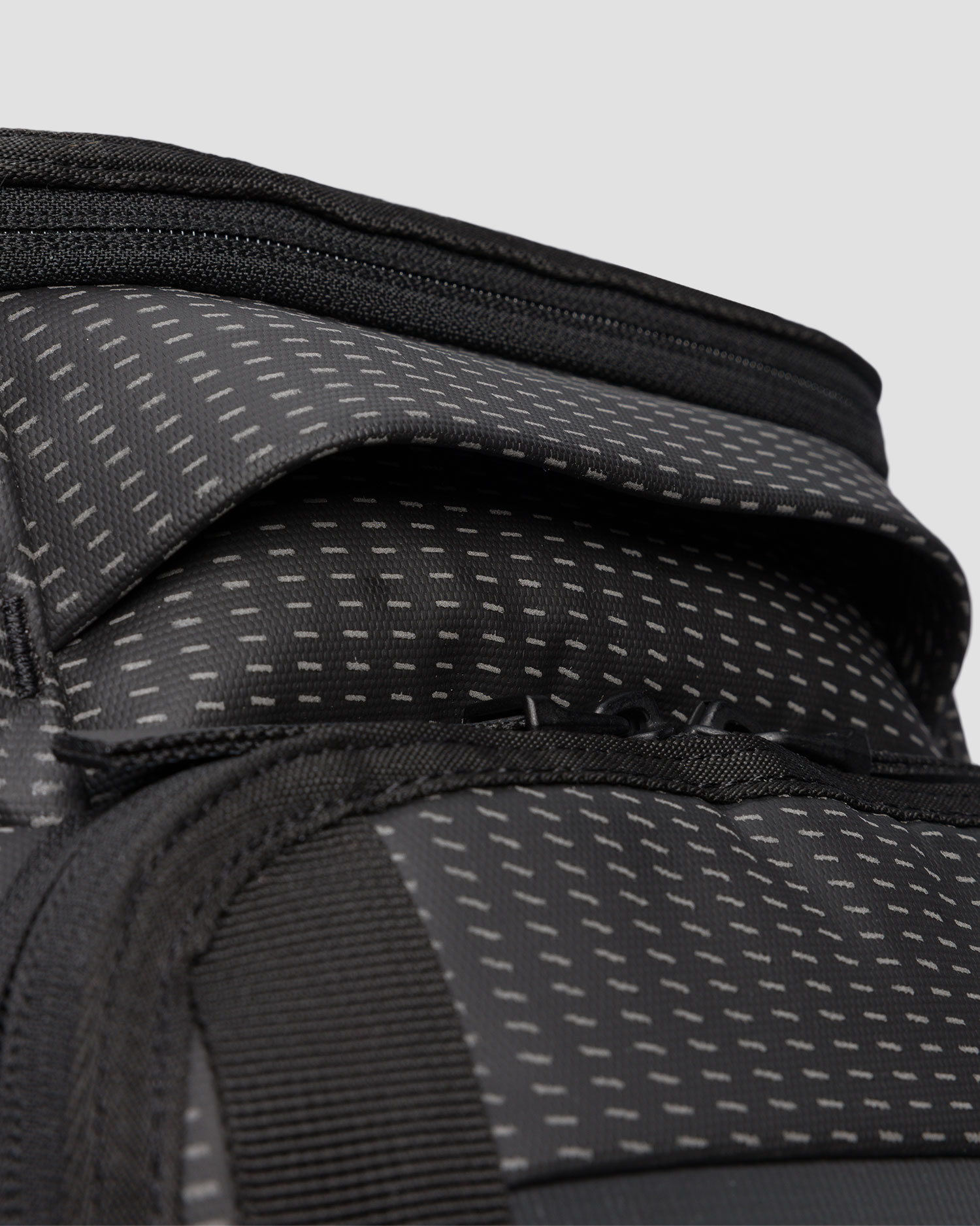 Plecak Db Hugger Backpack 30L