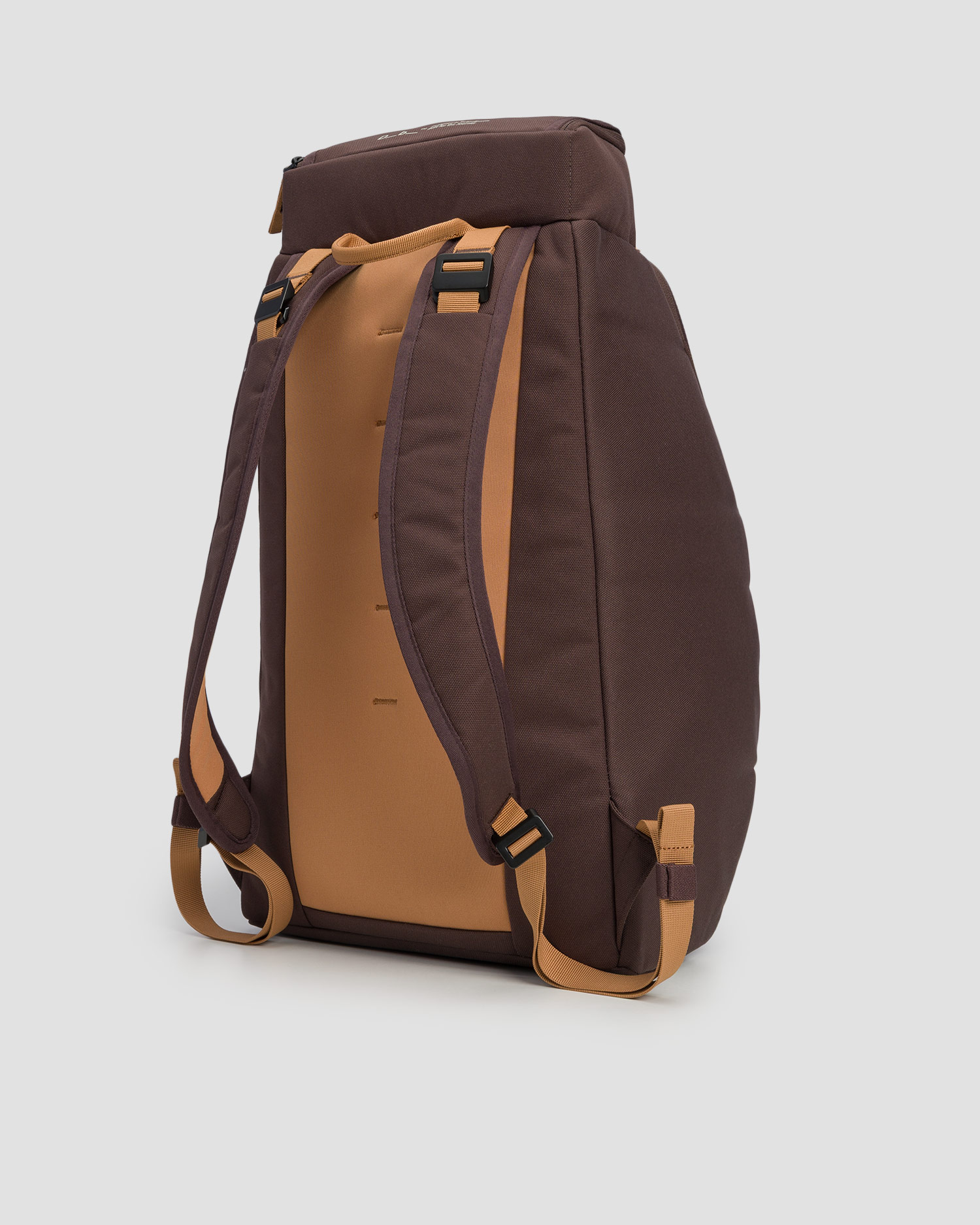 Batoh Db Hugger Backpack 30L