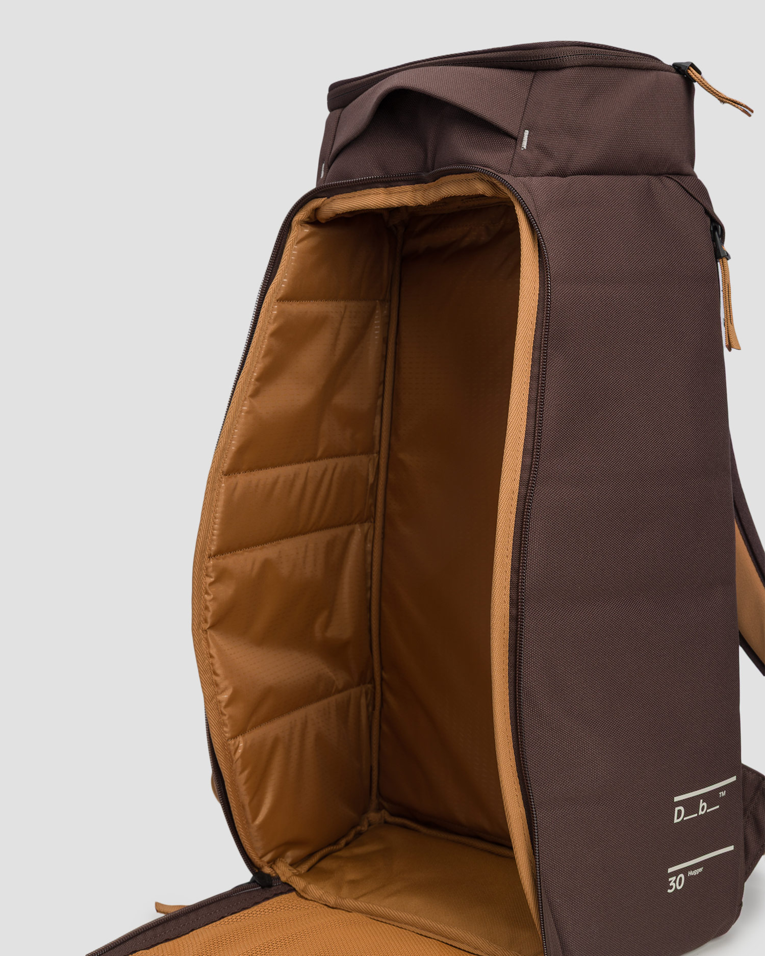 Batoh Db Hugger Backpack 30L