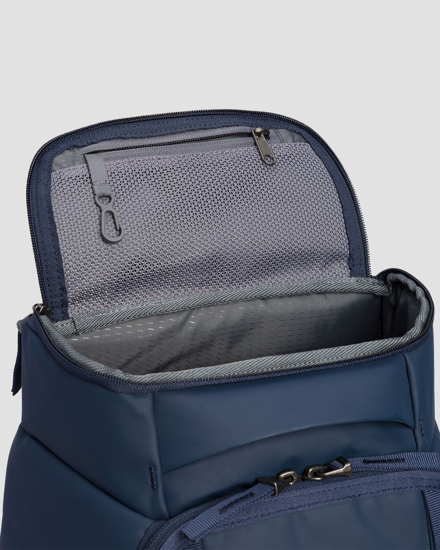 Plecak Db Hugger Backpack 30L