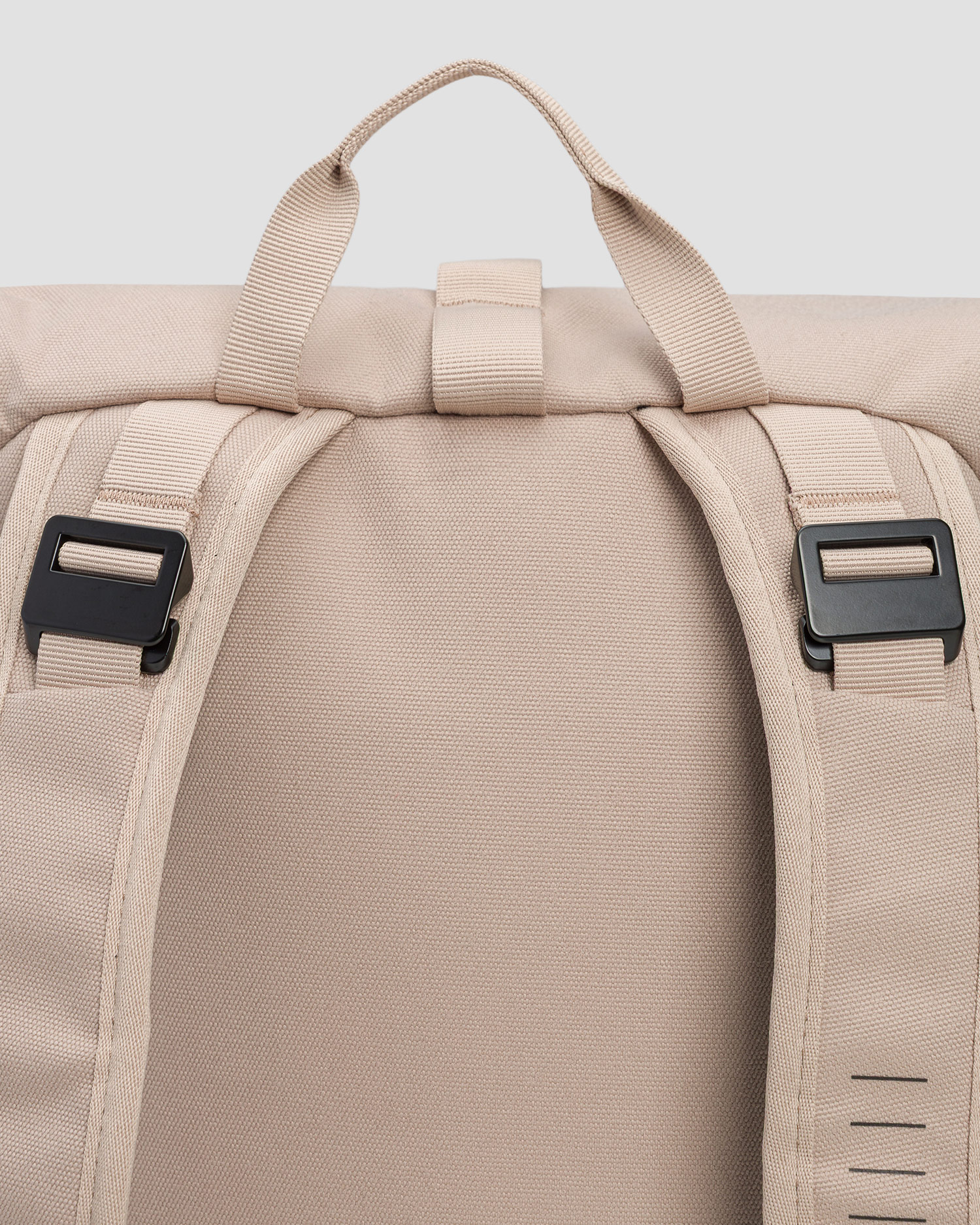 Plecak Db Essential Backpack 12L beżowy