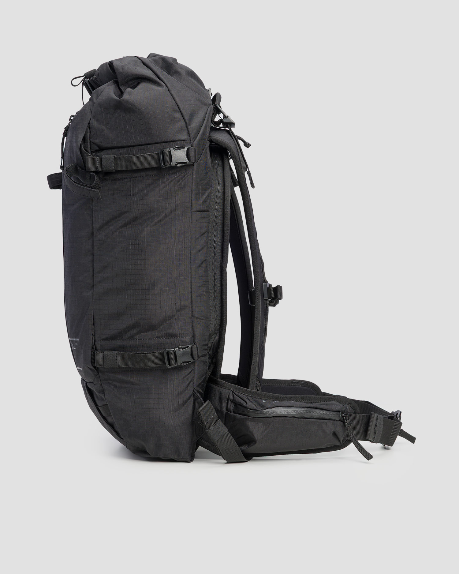 Skialpinistický batoh Db Snow Pro Backpack 32L čierny