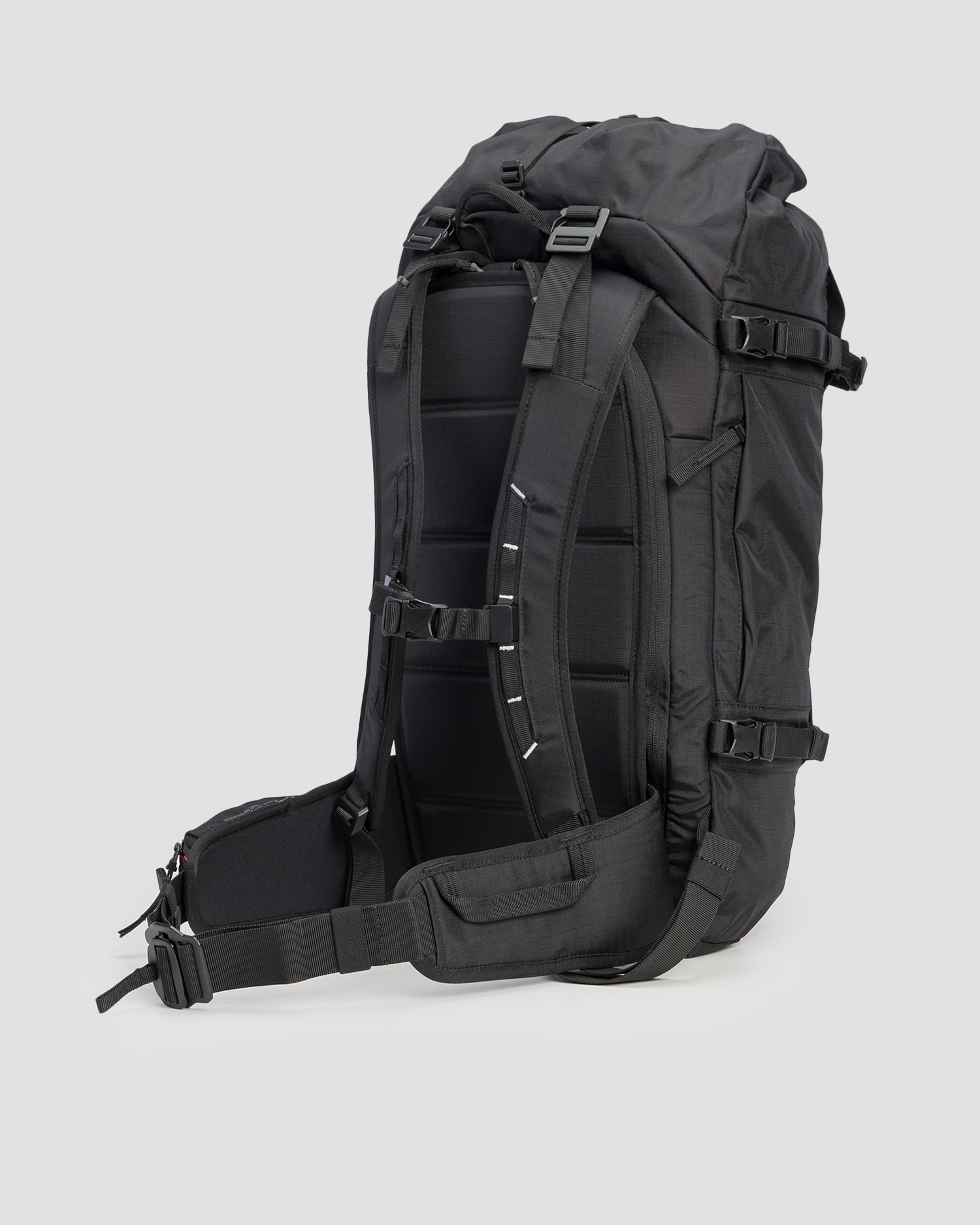 Skialpinistický batoh Db Snow Pro Backpack 32L čierny