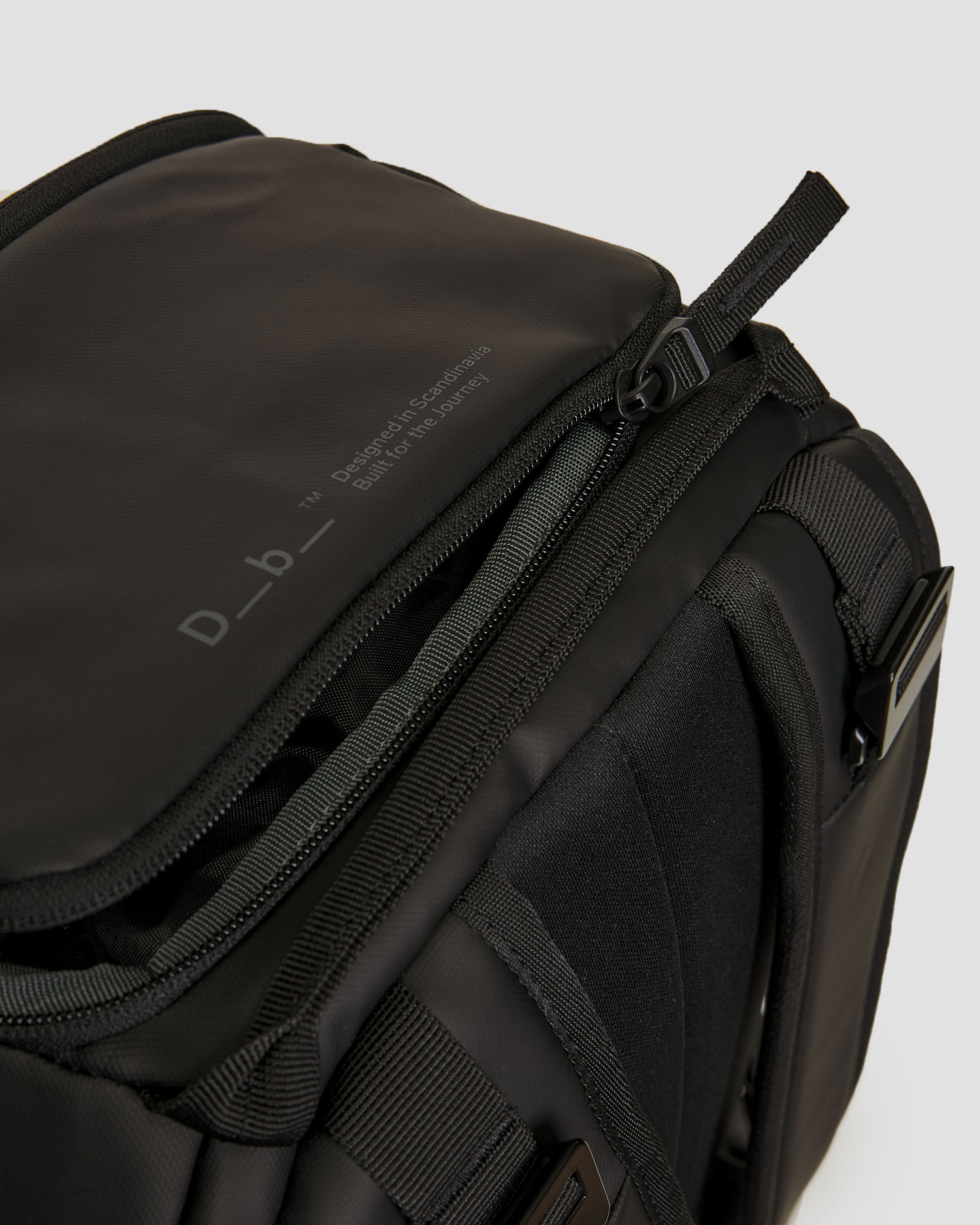 Ruksak Db Ramverk Backpack 26L