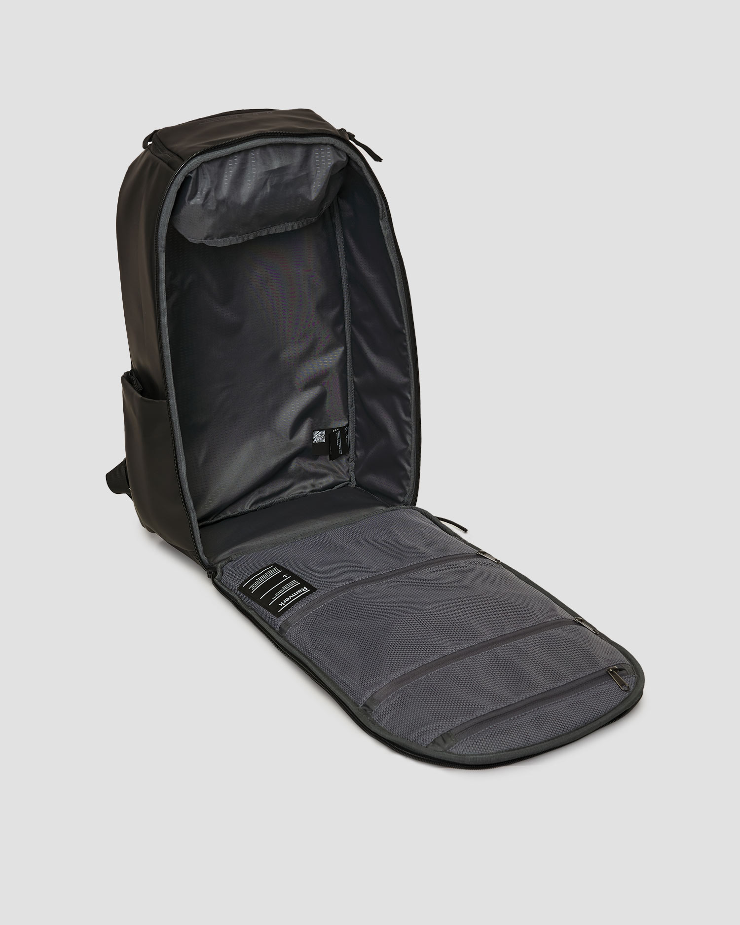 Ruksak Db Ramverk Backpack 26L