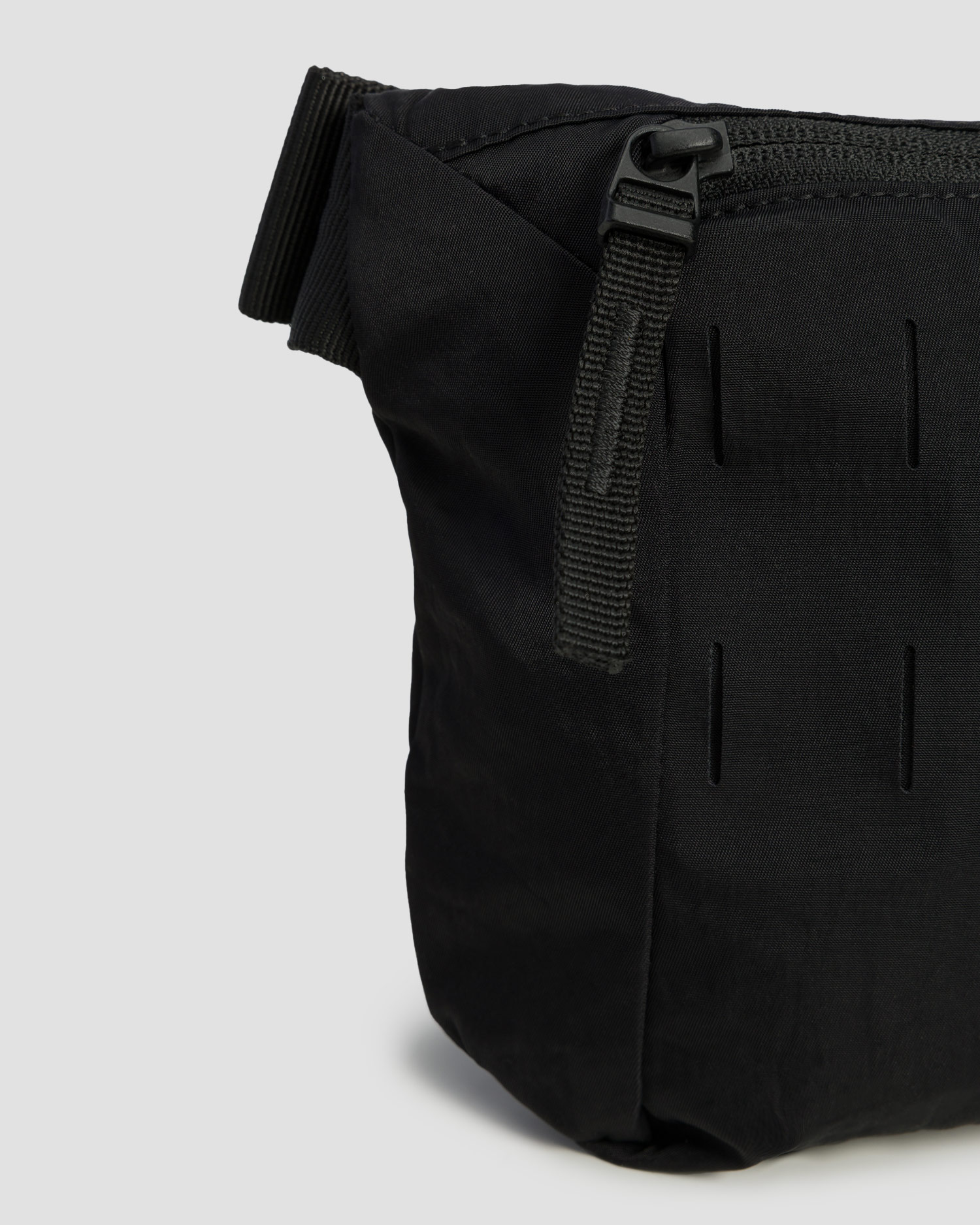 Nerka Db Freya Fanny Pack L 2,5L