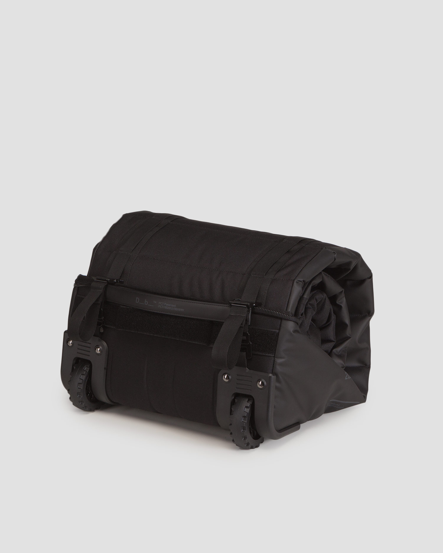 Černý vak na lyže Douchebag Snow Roller