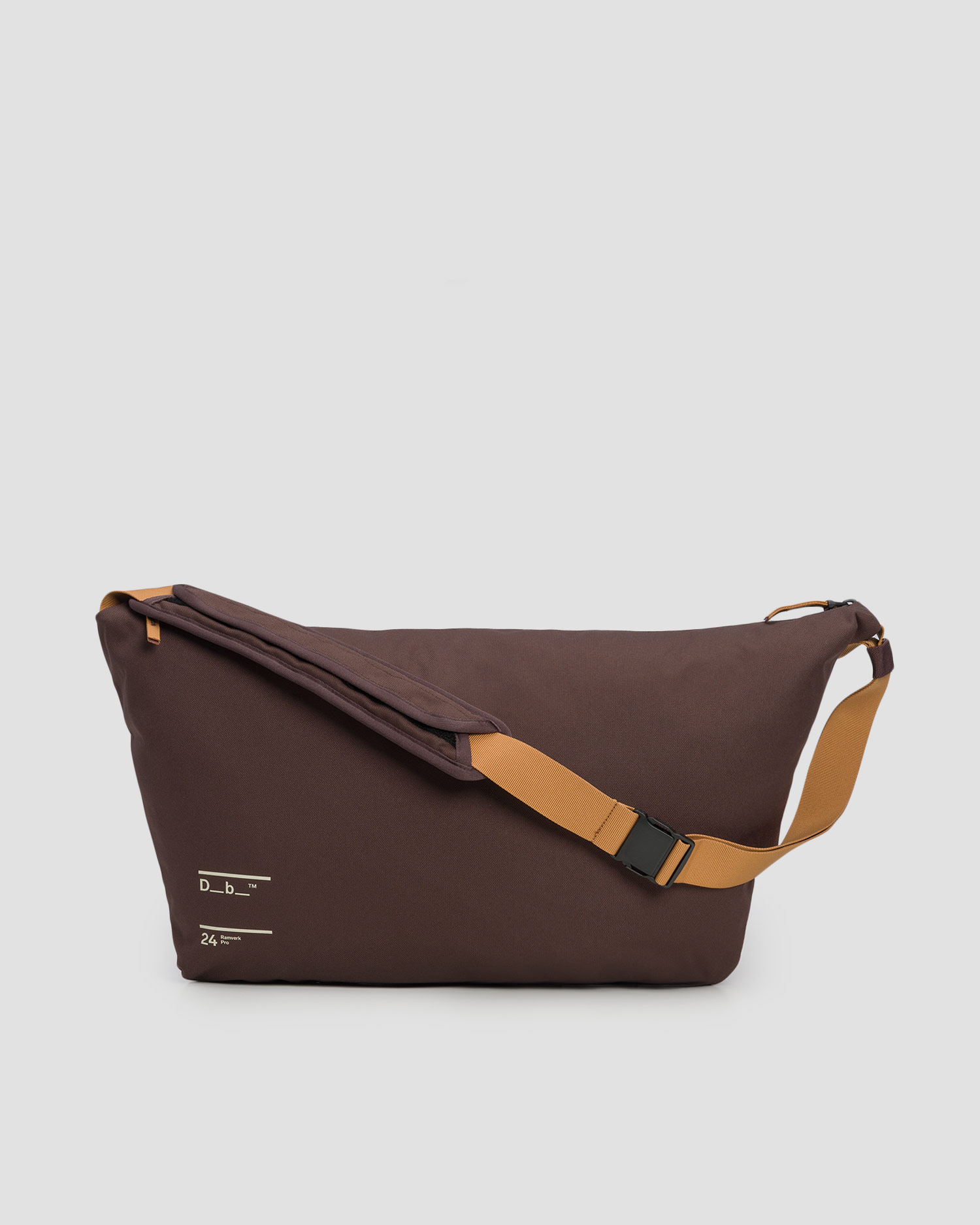 Taška Db Ramverk Pro Sling Bag 24L