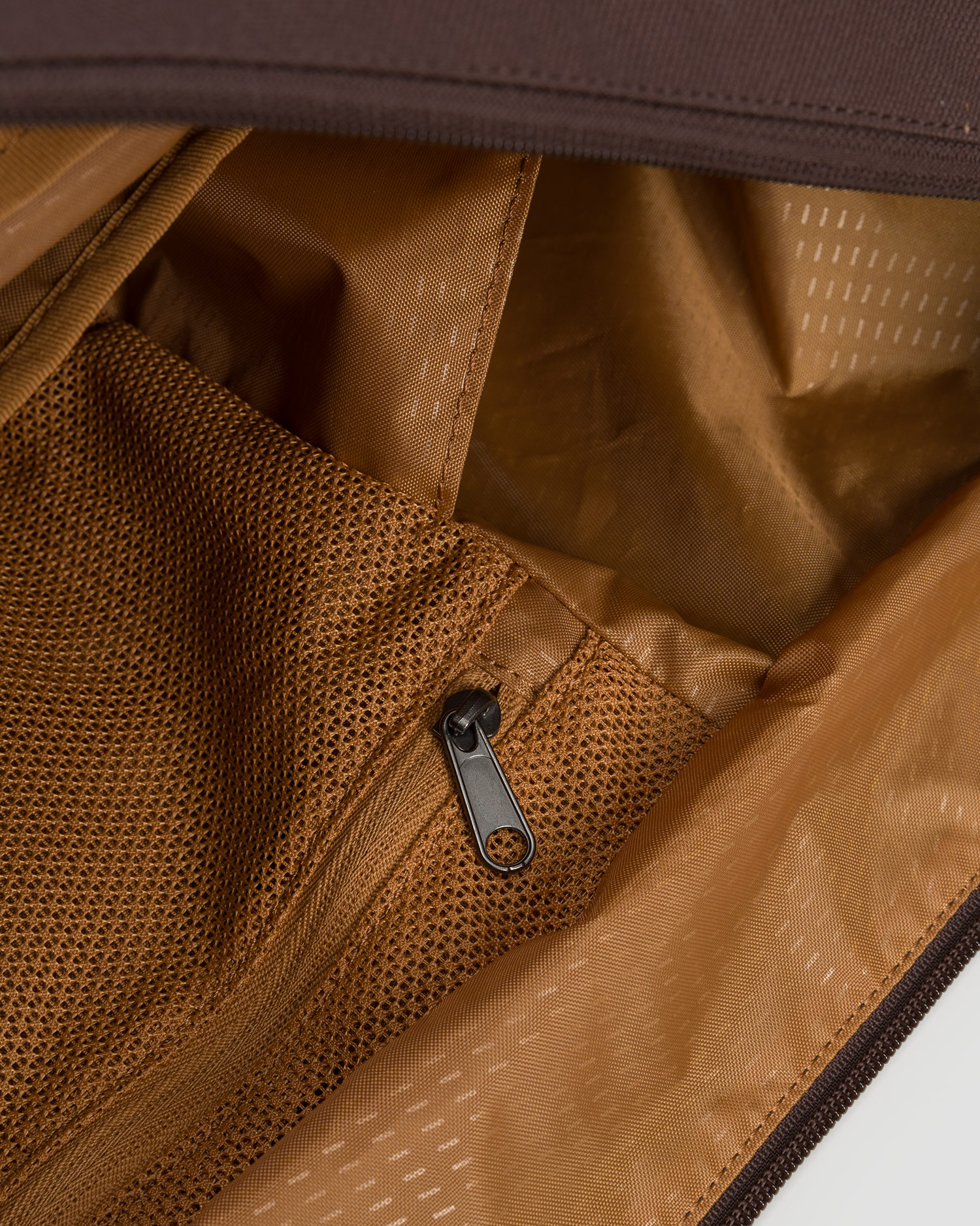 Taška Db Ramverk Pro Sling Bag 24L