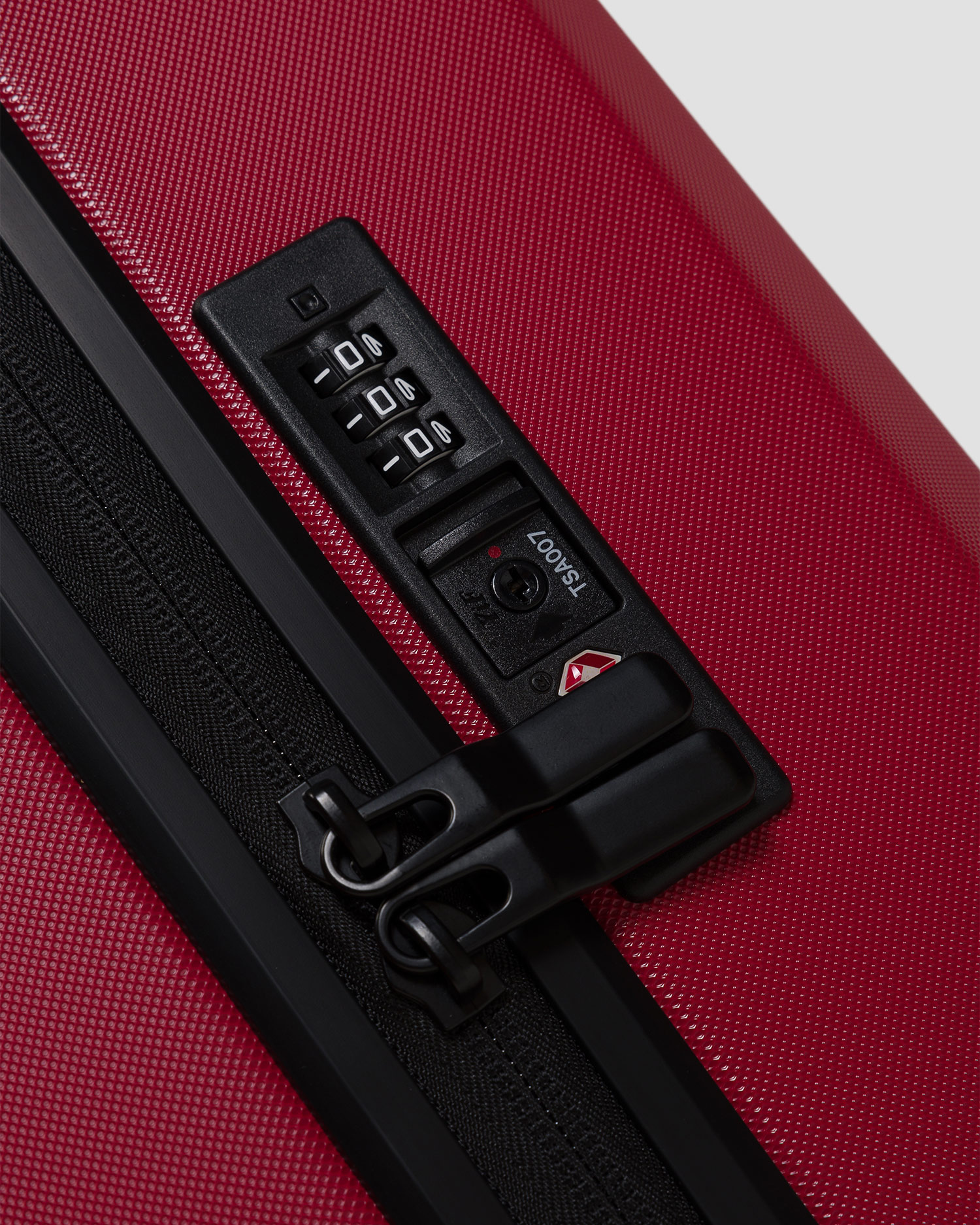 Walizka kabinowa na kółkach Db Ramverk Front-access Carry-on 38L