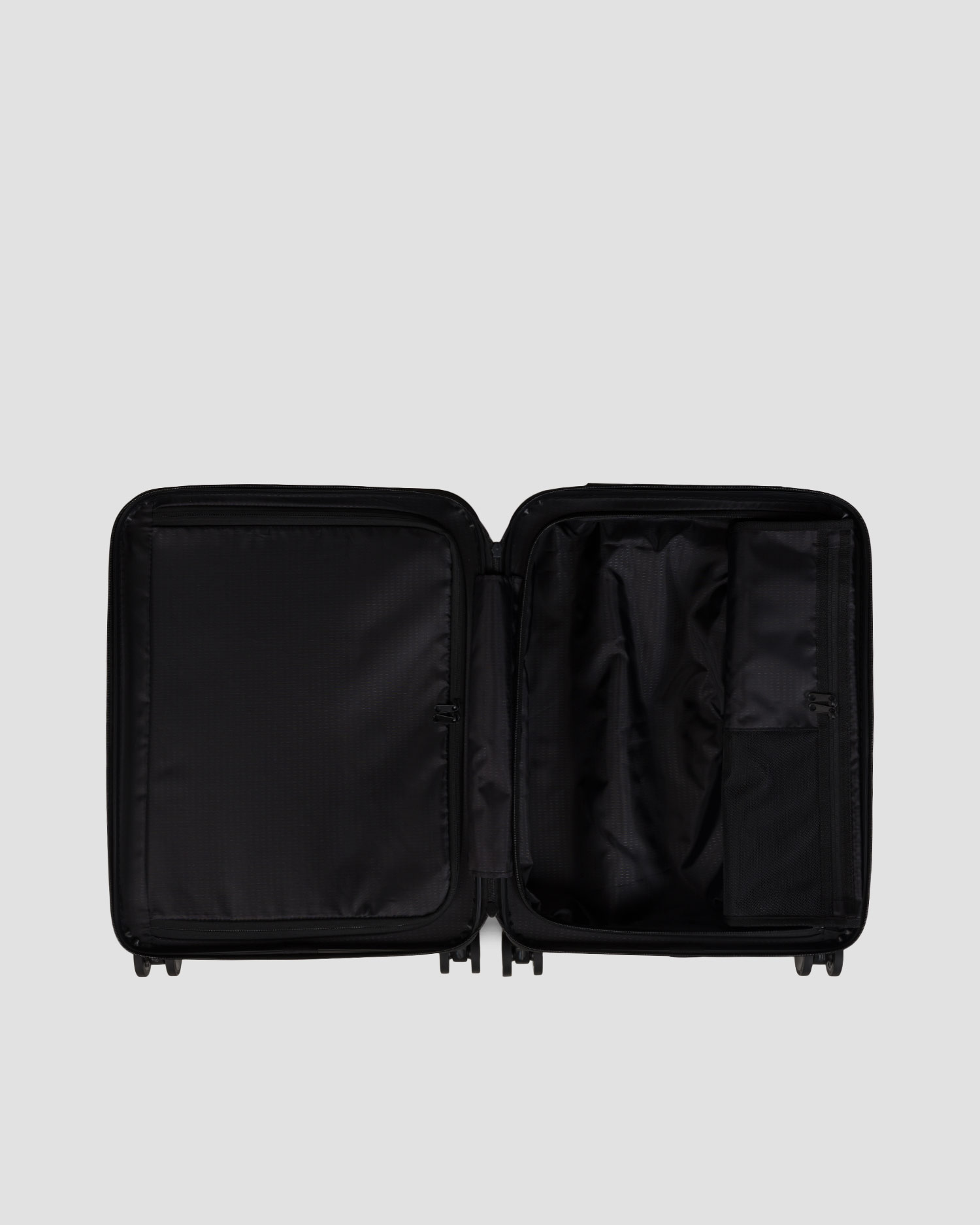 Walizka kabinowa na kółkach Db Ramverk Front-access Carry-on 38L