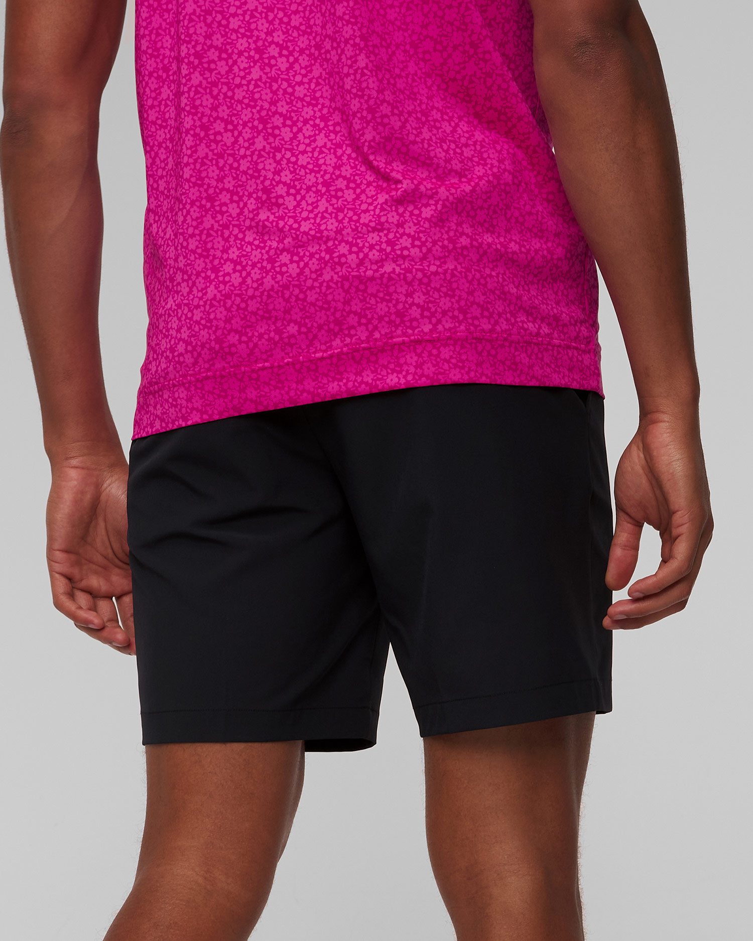 G/Fore Maverick Hybrid Herrenshorts in Schwarz