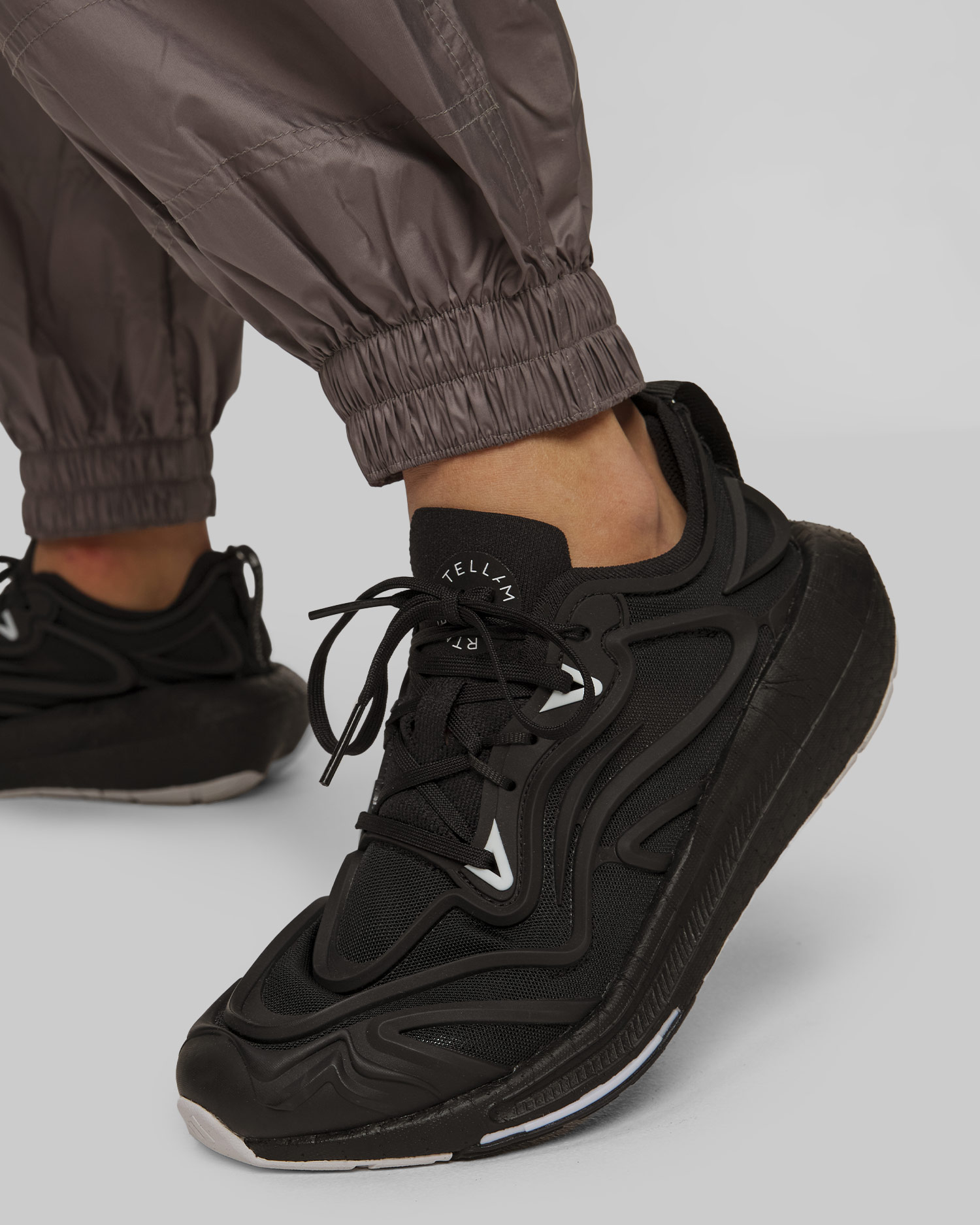 Dámské boty Stella McCartney Asmc Ultraboost Speed V Černé Barvě