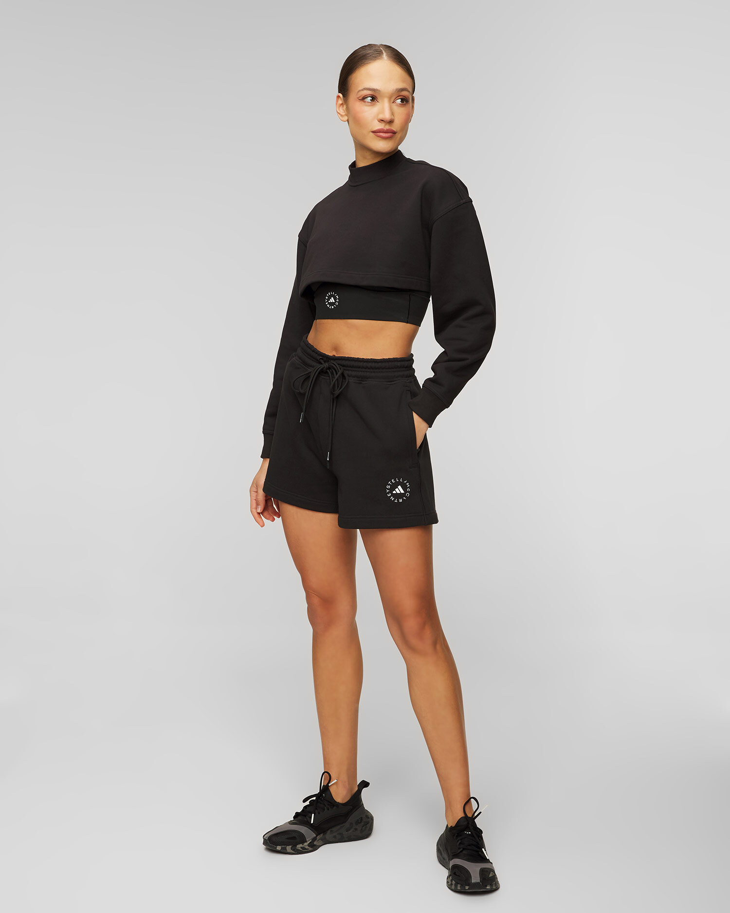 Dámske čierne teplákové šortky Adidas by Stella McCartney ASMC