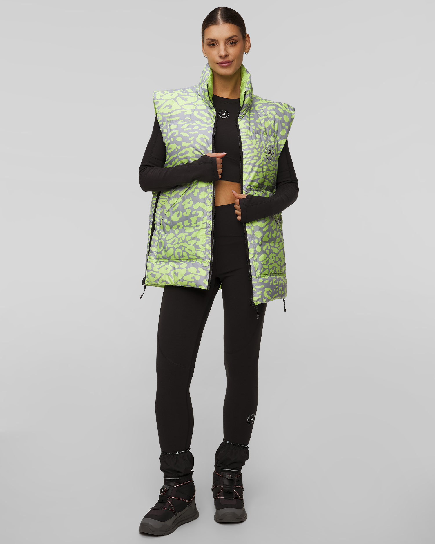 Vestă reversibilă pentru femei Adidas by Stella McCartney