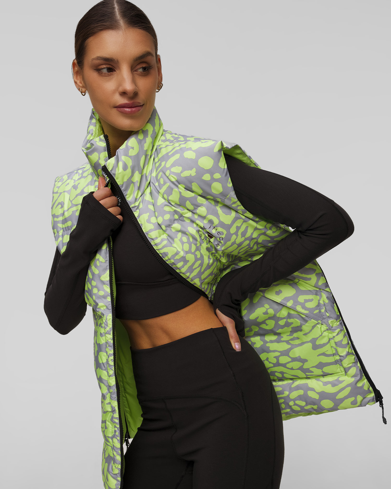 Vestă reversibilă pentru femei Adidas by Stella McCartney