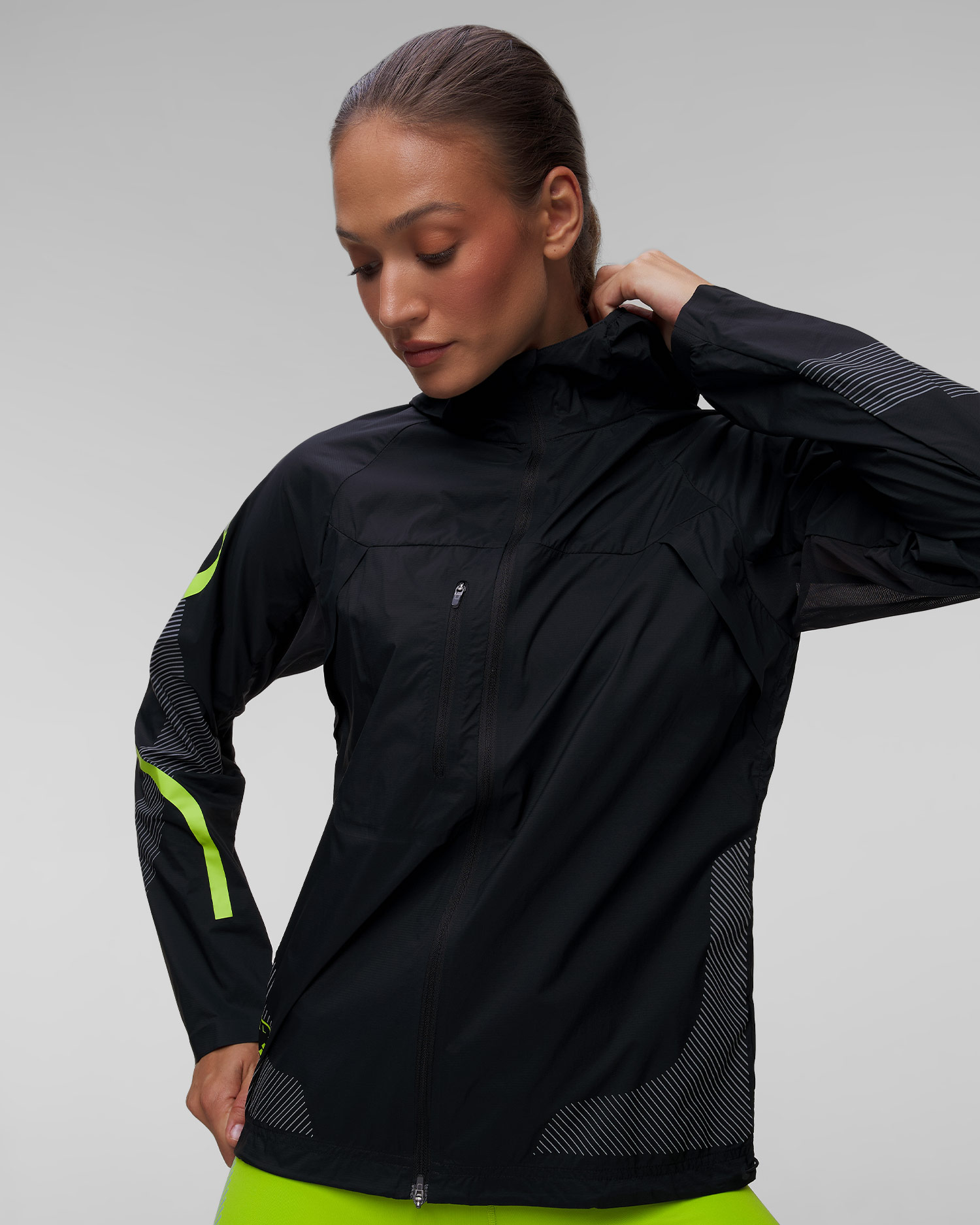 Jachetă neagră pentru femei Adidas by Stella McCartney Truepace