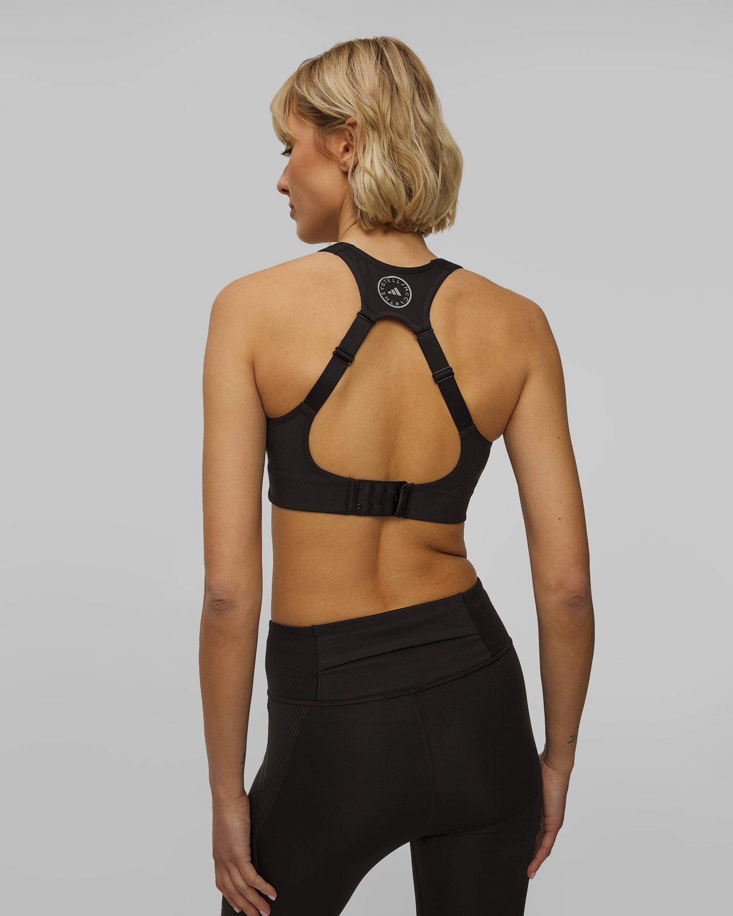 Czarny stanik sportowy damski Adidas by Stella McCartney TruePace High Support Sports