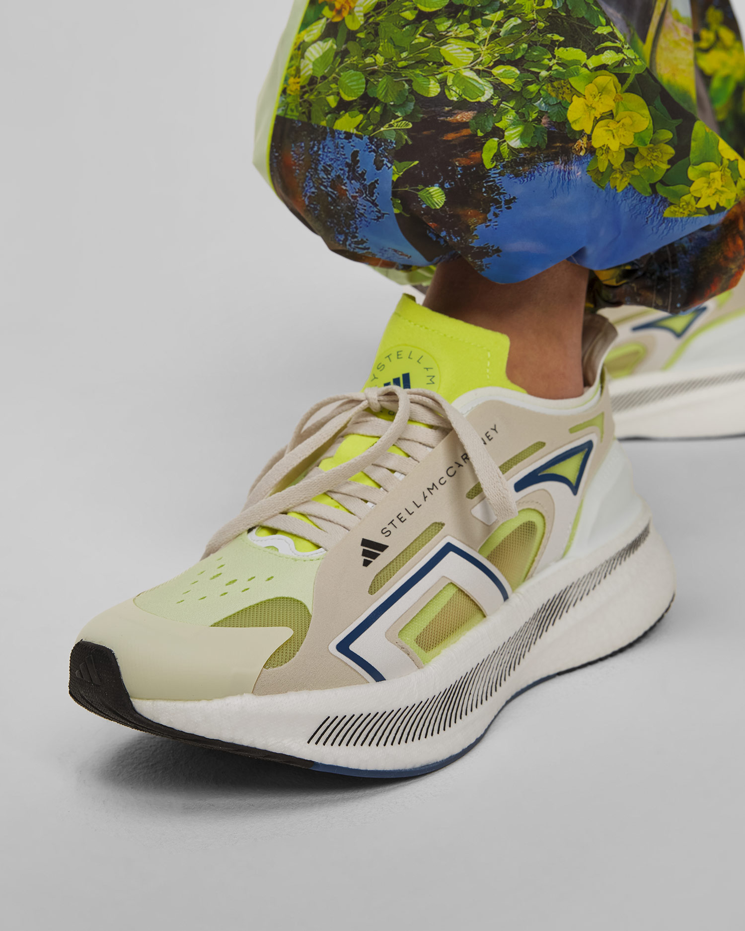 Adidas by Stella McCartney Ultraboost 5 Damen-Sneaker