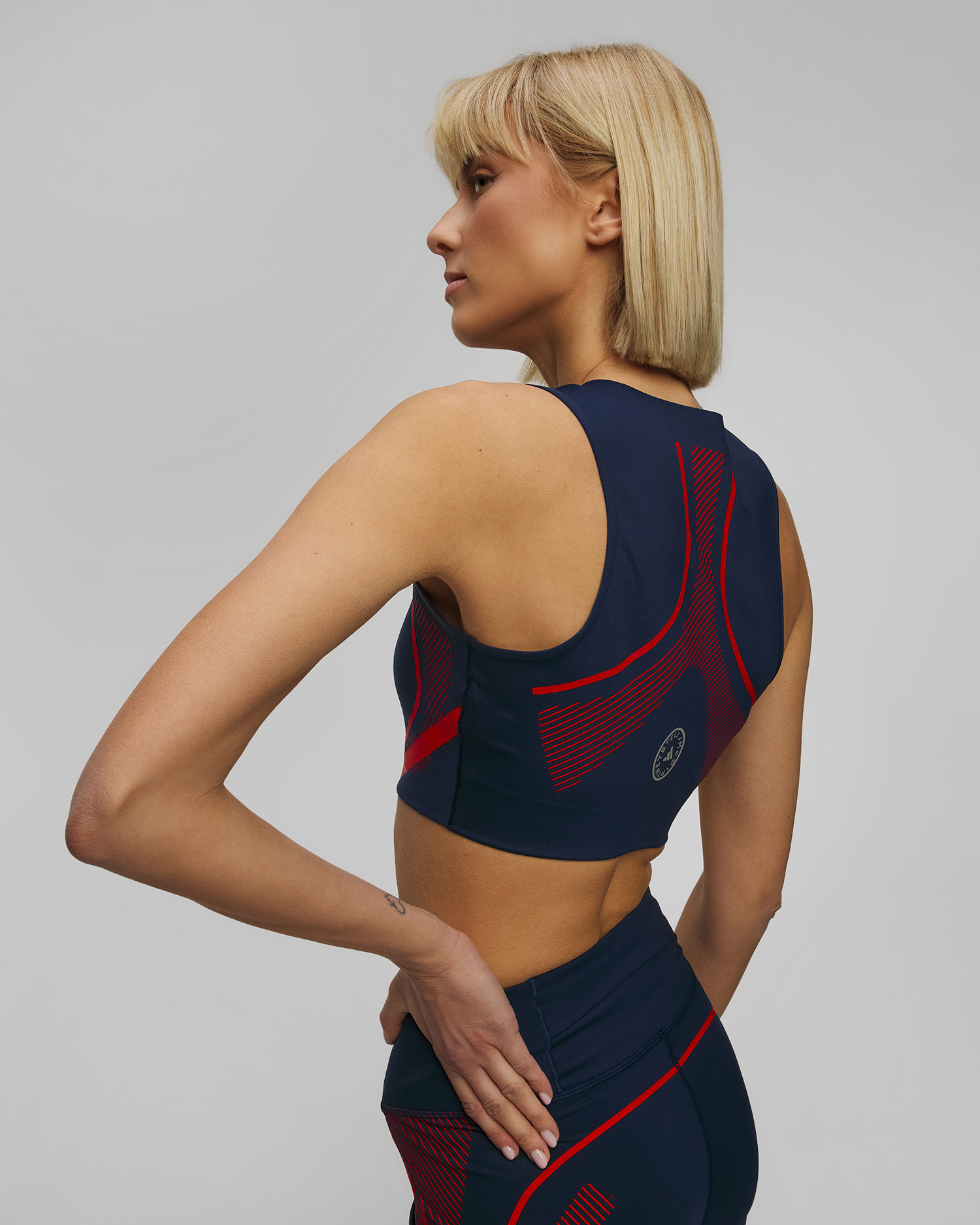 Tmavě modrý dámský sportovní top Adidas by Stella McCartney TruePace Crop