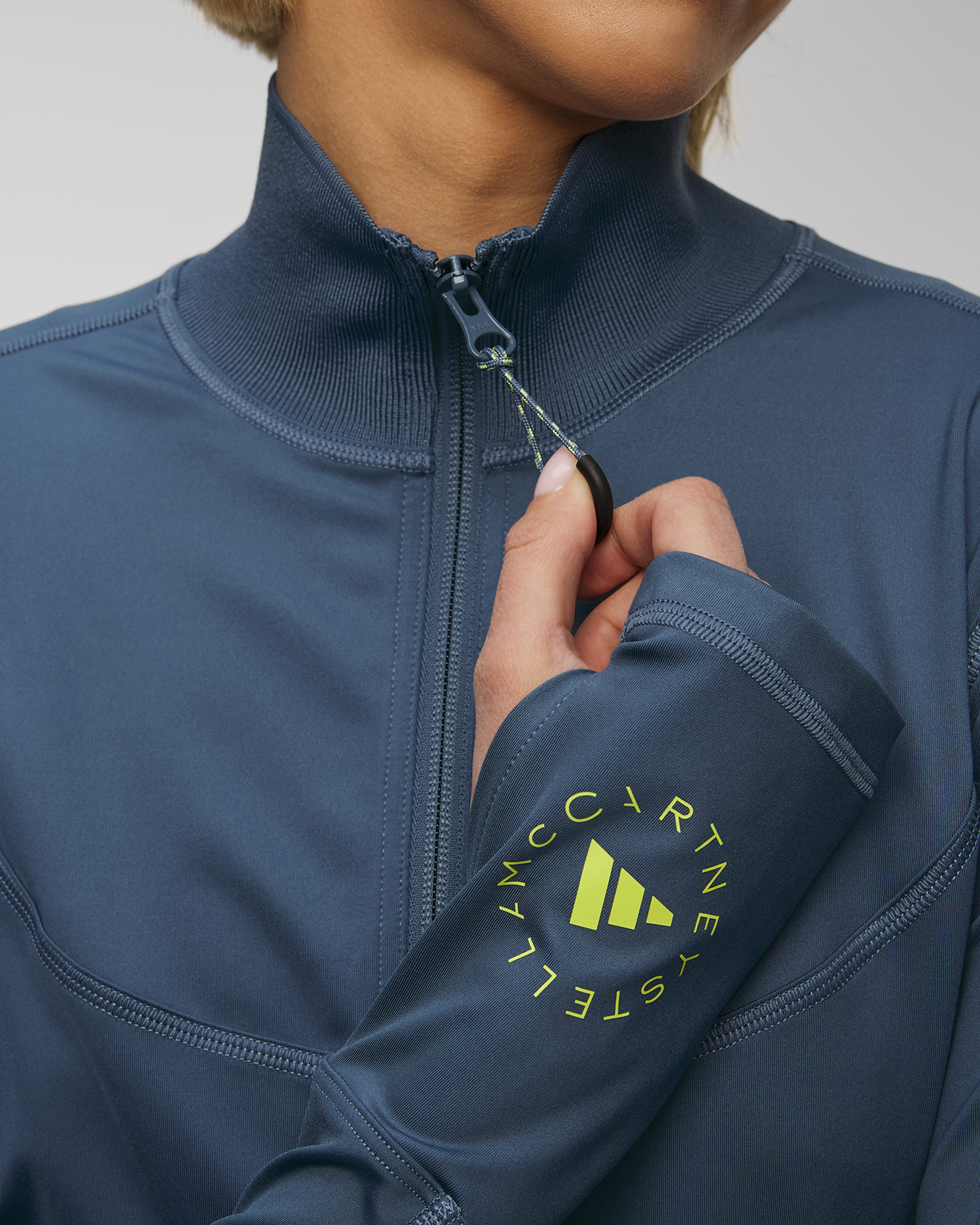 Adidas by Stella McCartney TruePurpose Training Midlayer Damen-Sweatshirt mit Reißverschluss in Türkis