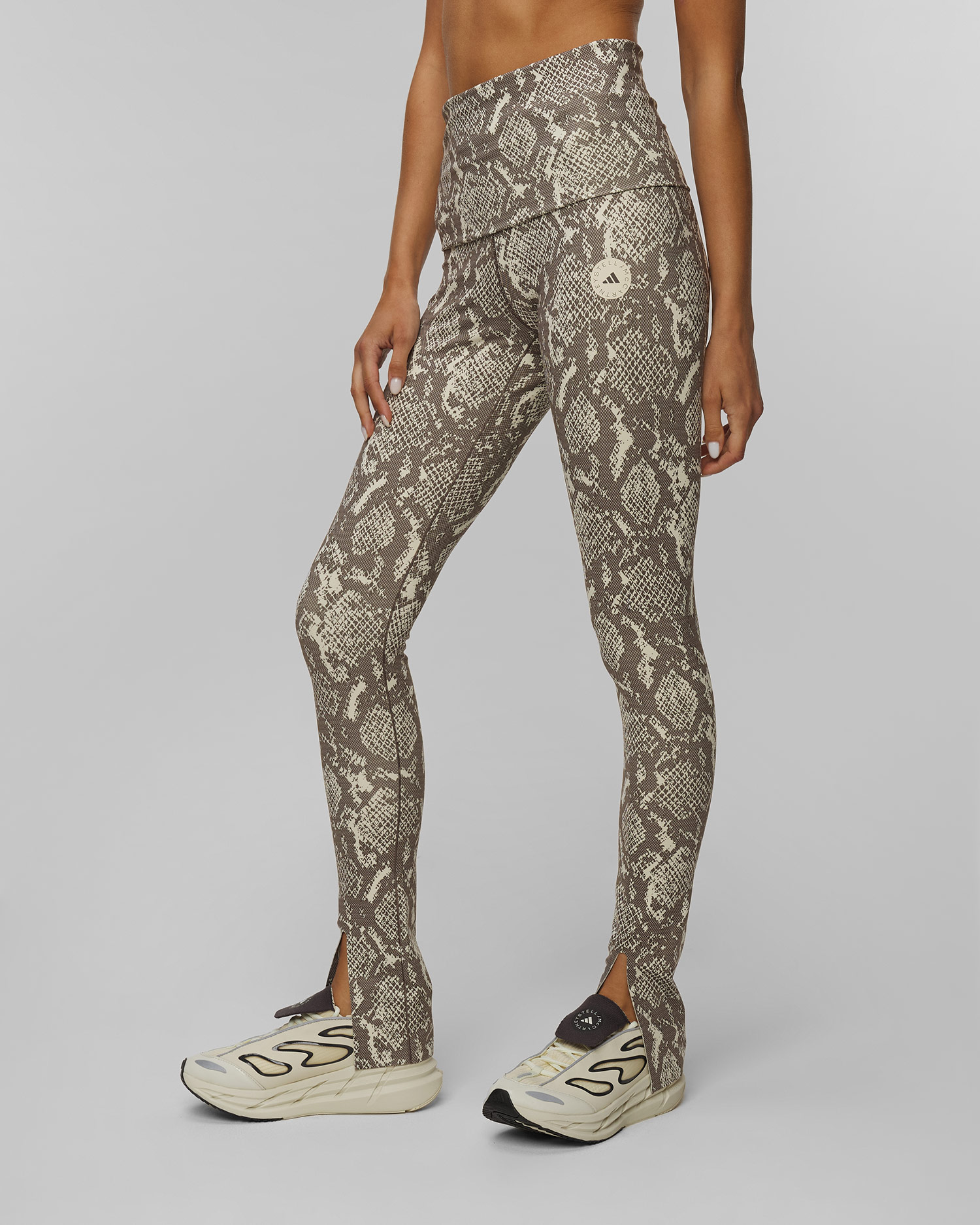 Dámské legíny s potiskem Adidas by Stella McCartney