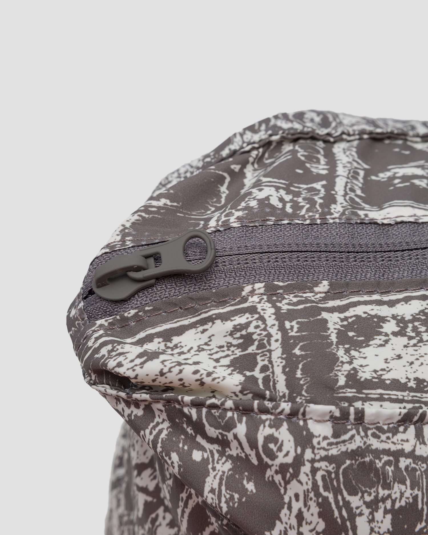 Dámska športová taška Adidas by Stella McCartney